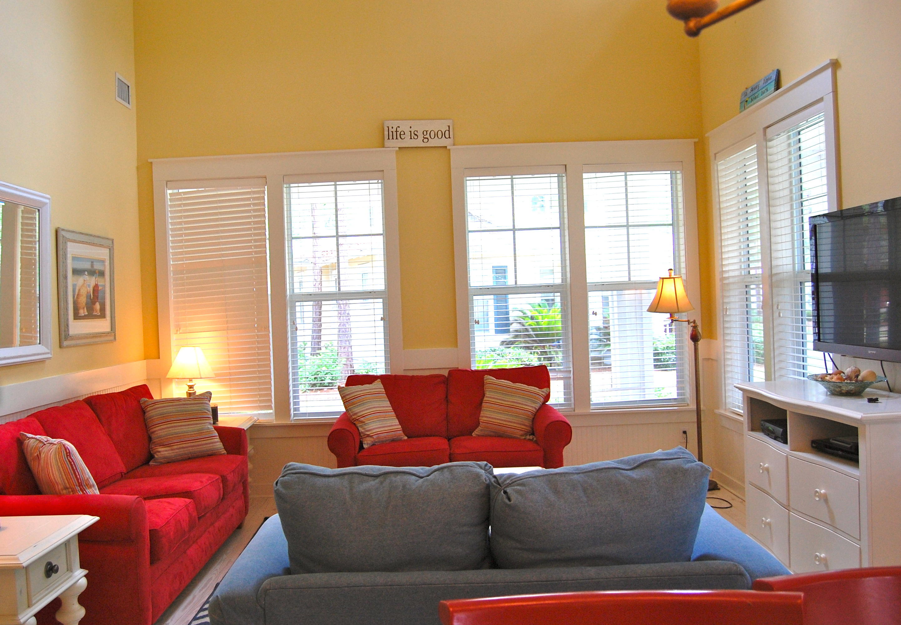 LAUREL GROVE - Residential