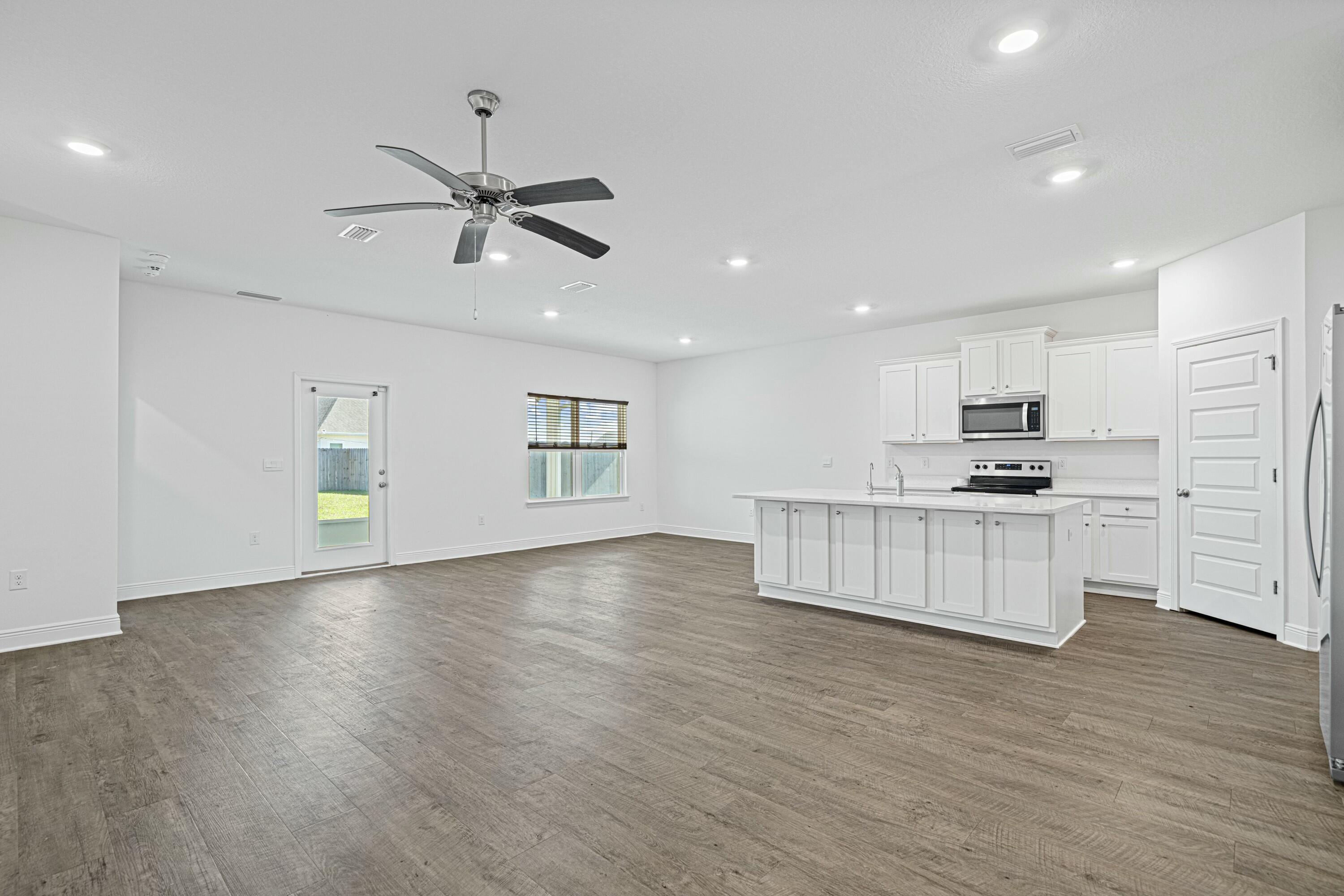 Hammock Oaks Estates - Residential