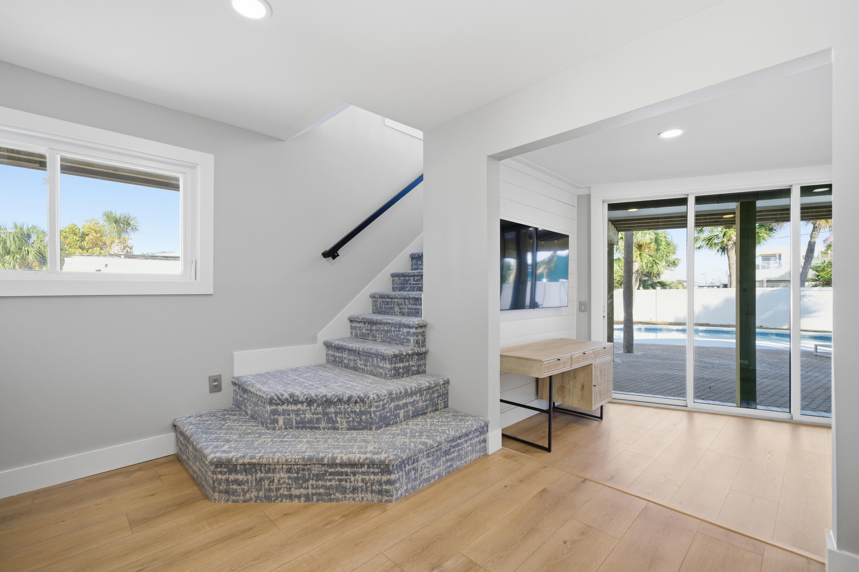 SANTA ROSA ISLAND - Residential