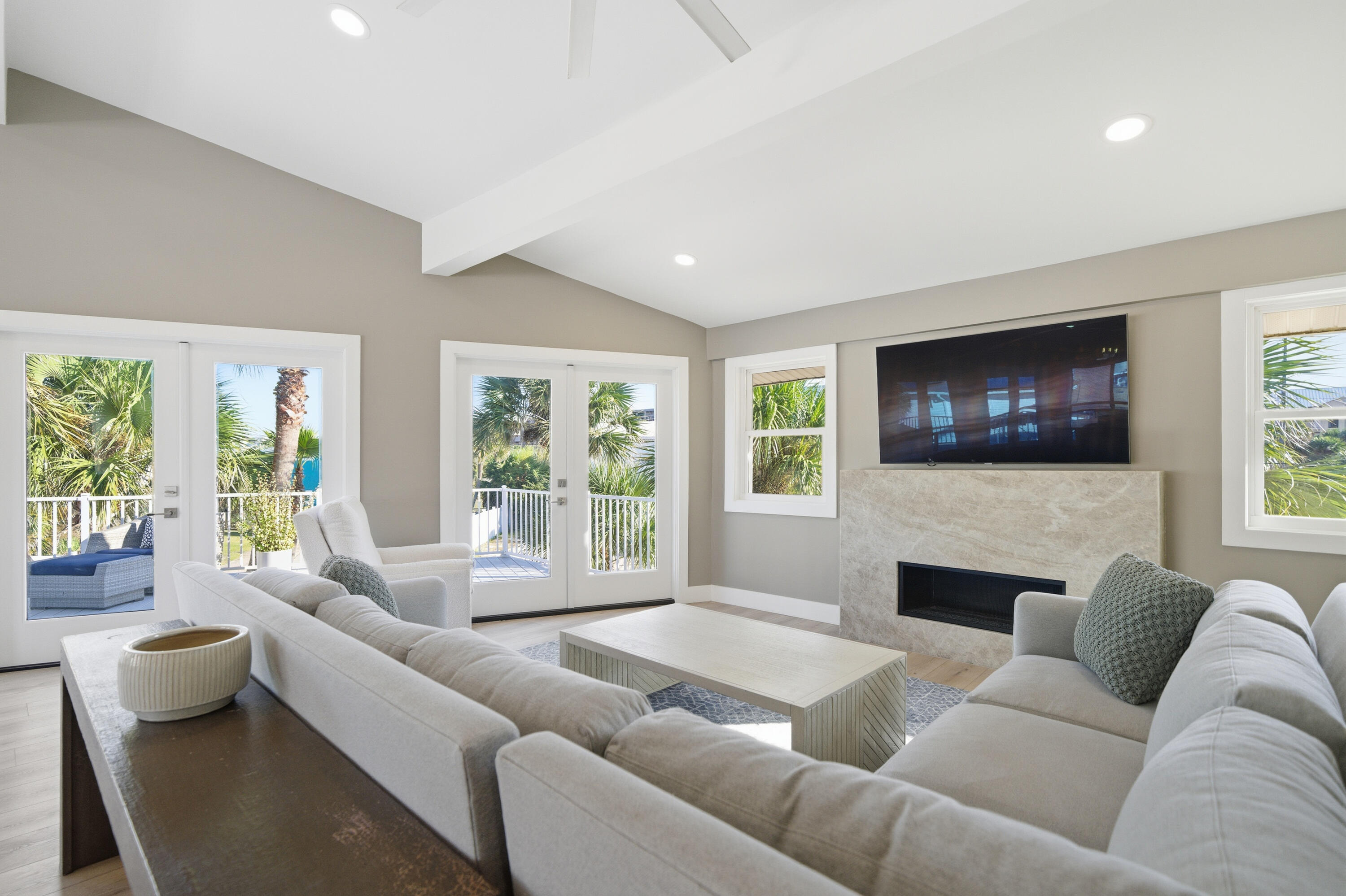 SANTA ROSA ISLAND - Residential