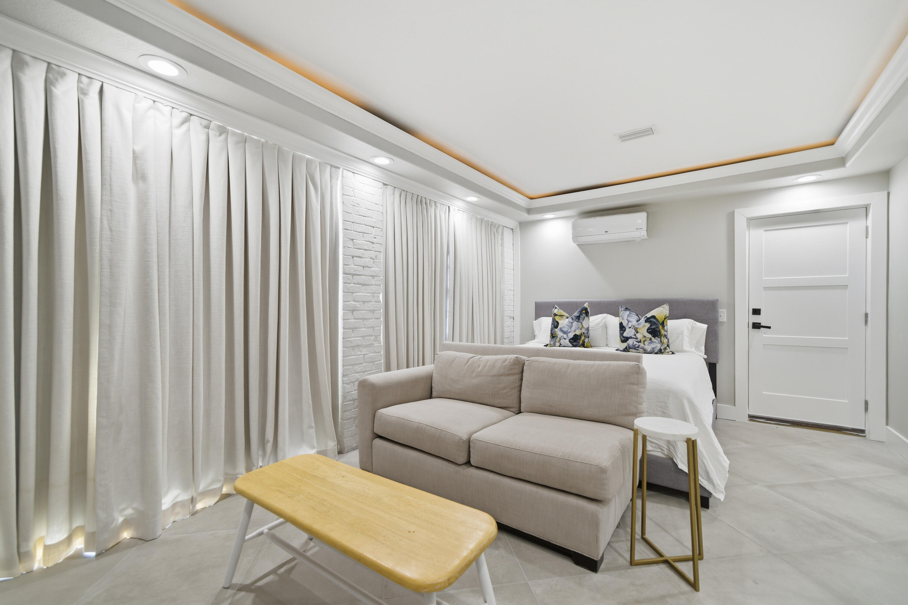 SANTA ROSA ISLAND - Residential