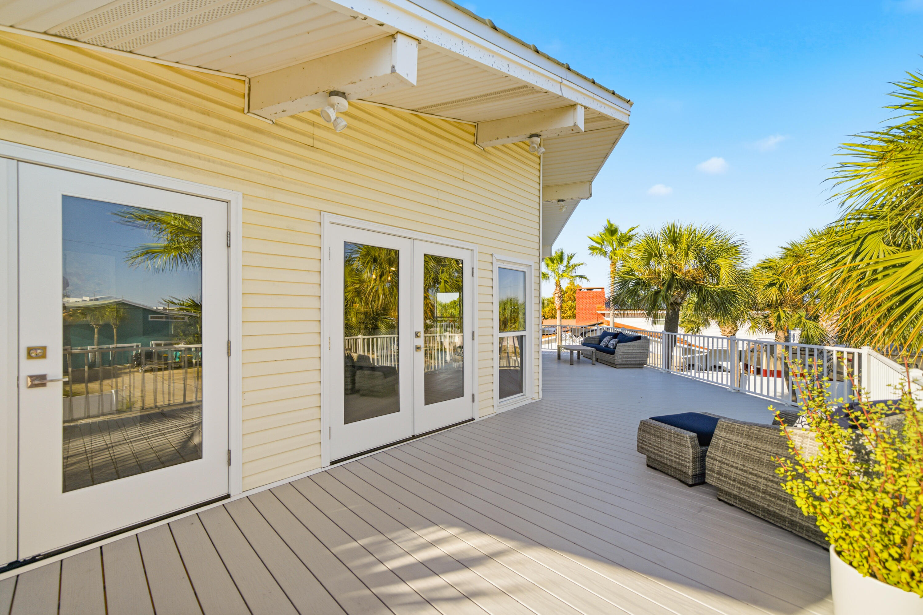 SANTA ROSA ISLAND - Residential