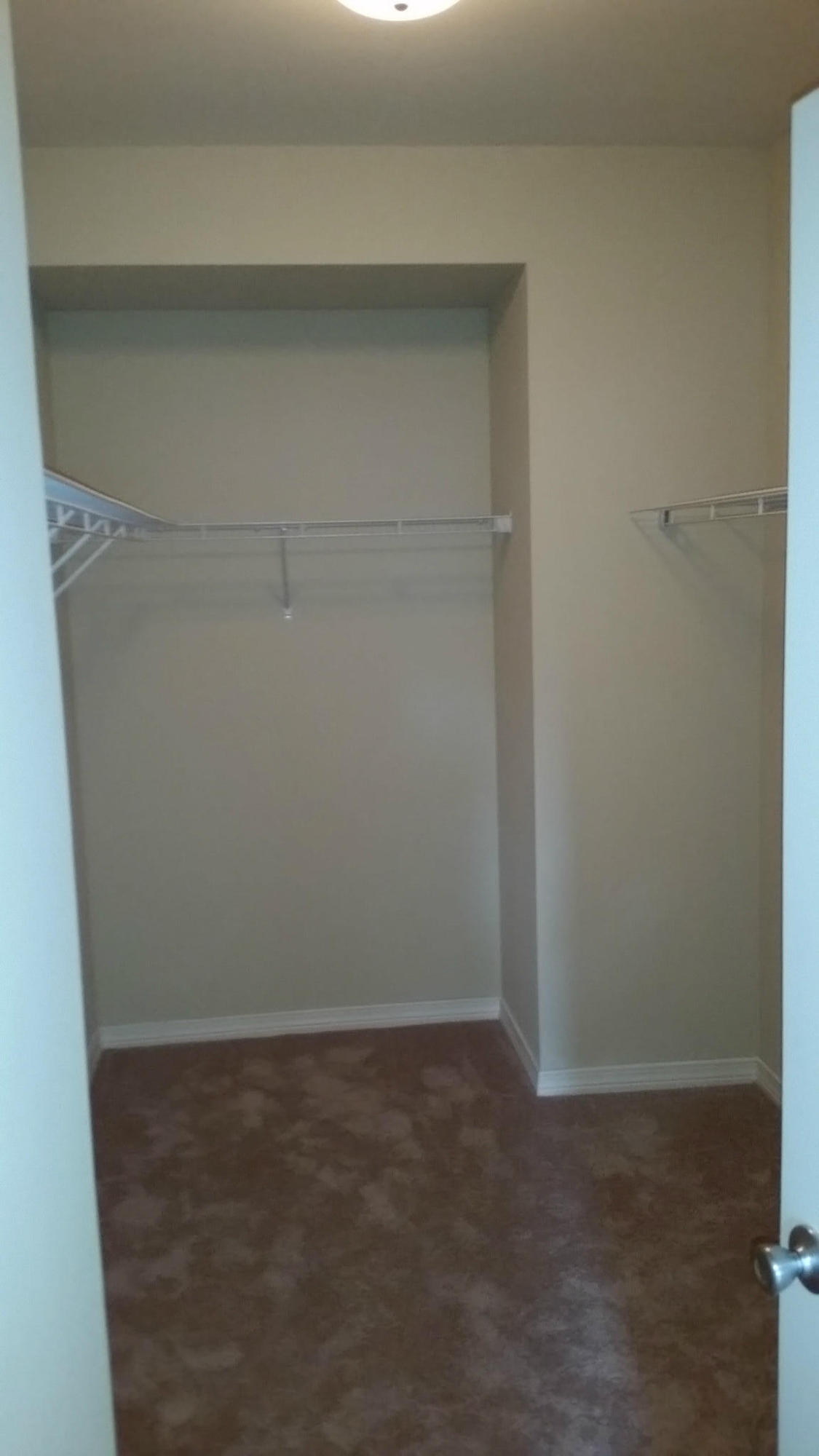 THE COTTAGES AT SANDY RIDGE - Residential