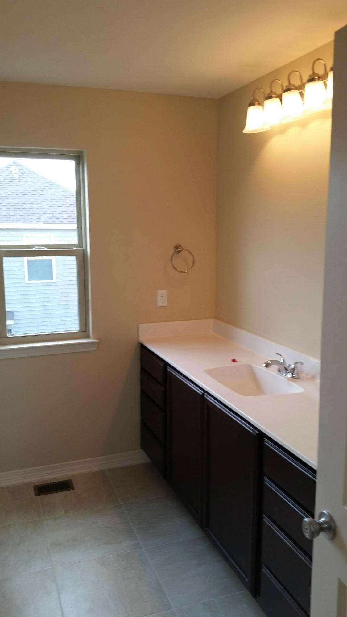 THE COTTAGES AT SANDY RIDGE - Residential