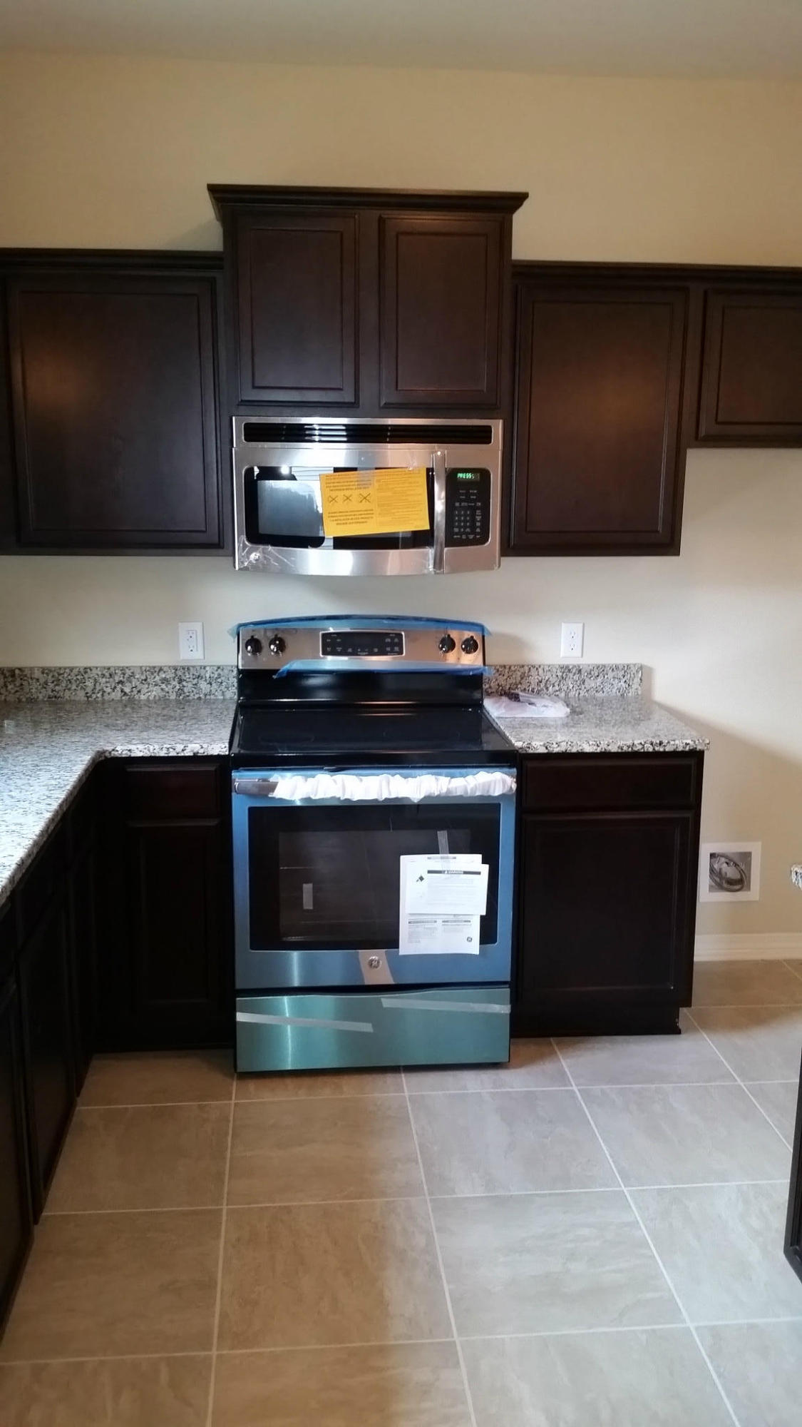 THE COTTAGES AT SANDY RIDGE - Residential