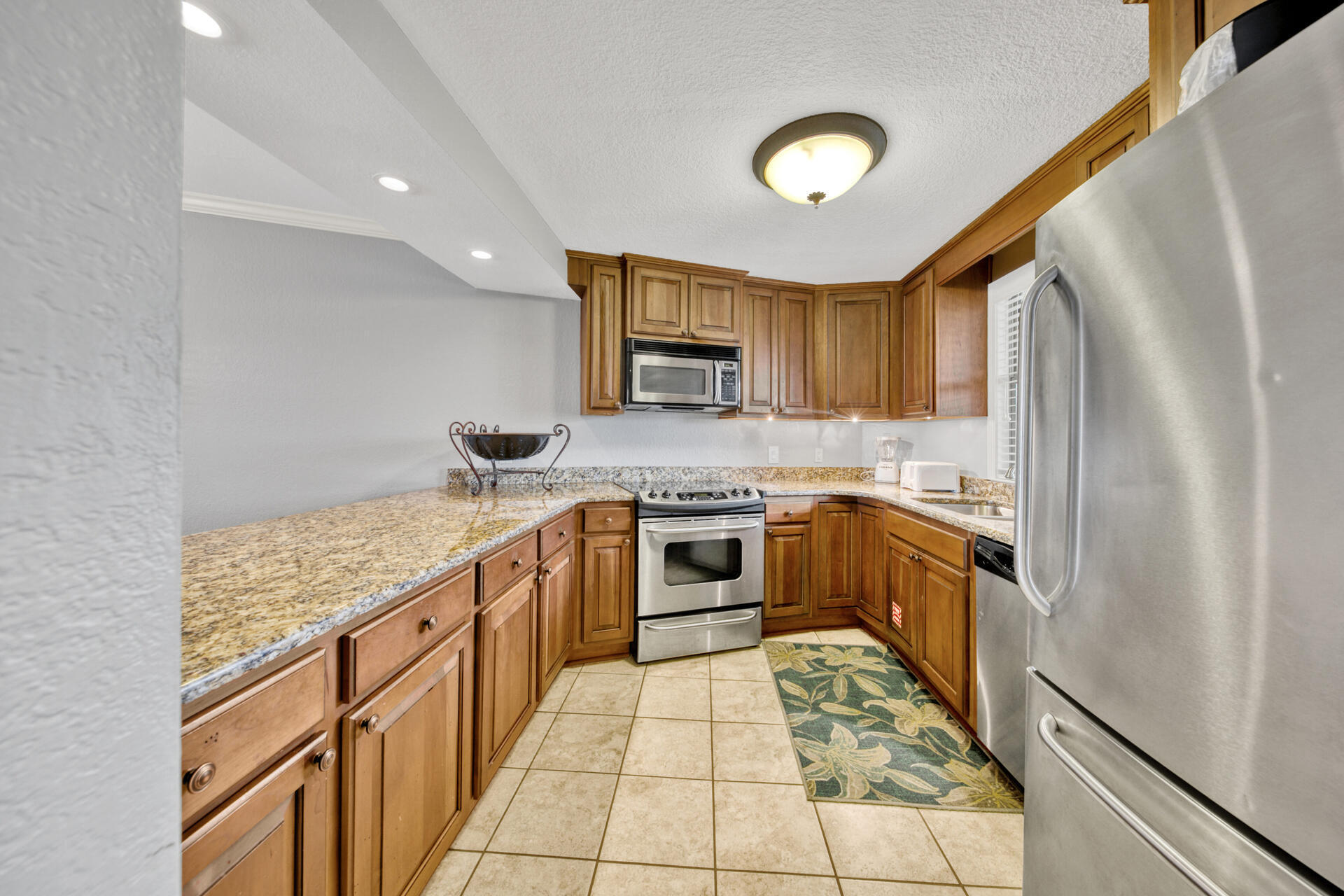 BEACHSIDE 1 CONDO - Residential