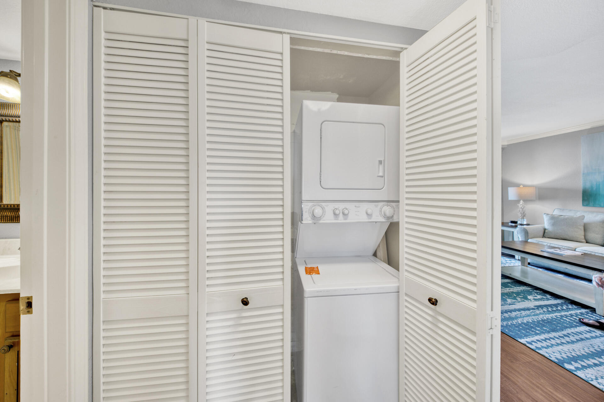 BEACHSIDE 1 CONDO - Residential