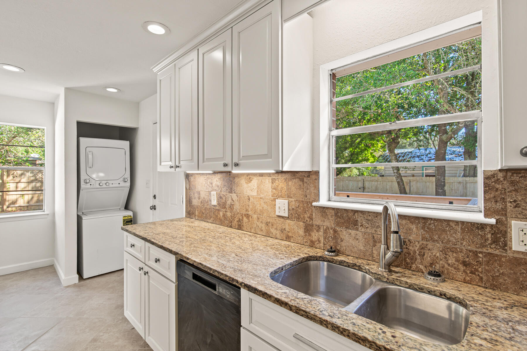 KELLYS ADDN TO DESTIN - Residential