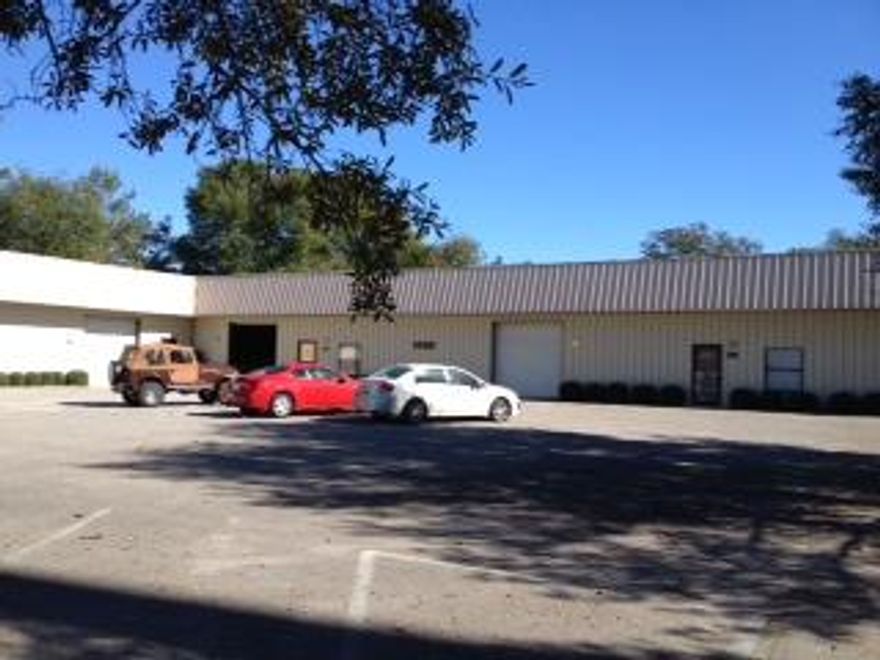 Available SEPTEMBER 1, 2015...This is an office/warehouse unit with 2 bathrooms. The office area is tiled and in good condition. The warehouse has recently applied sprayed foam for additional insulation along with an AC unit in the warehouse. This unit does have a warehouse rollup door. Included in the rent: Water and Outside maintenance, NOT TRASH. Please make appointment to view office/warehouse.