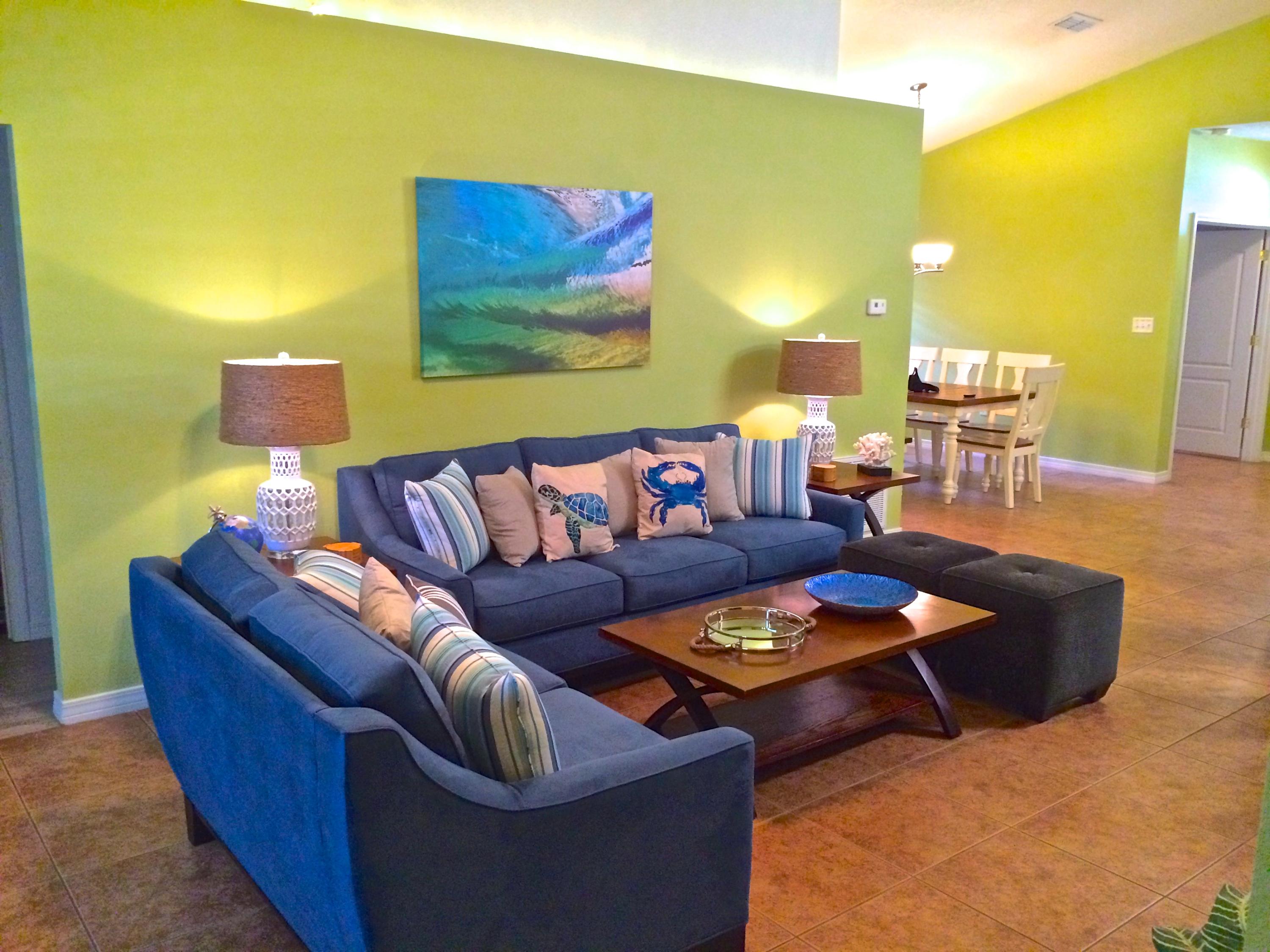 PARADISE RETREAT - Residential