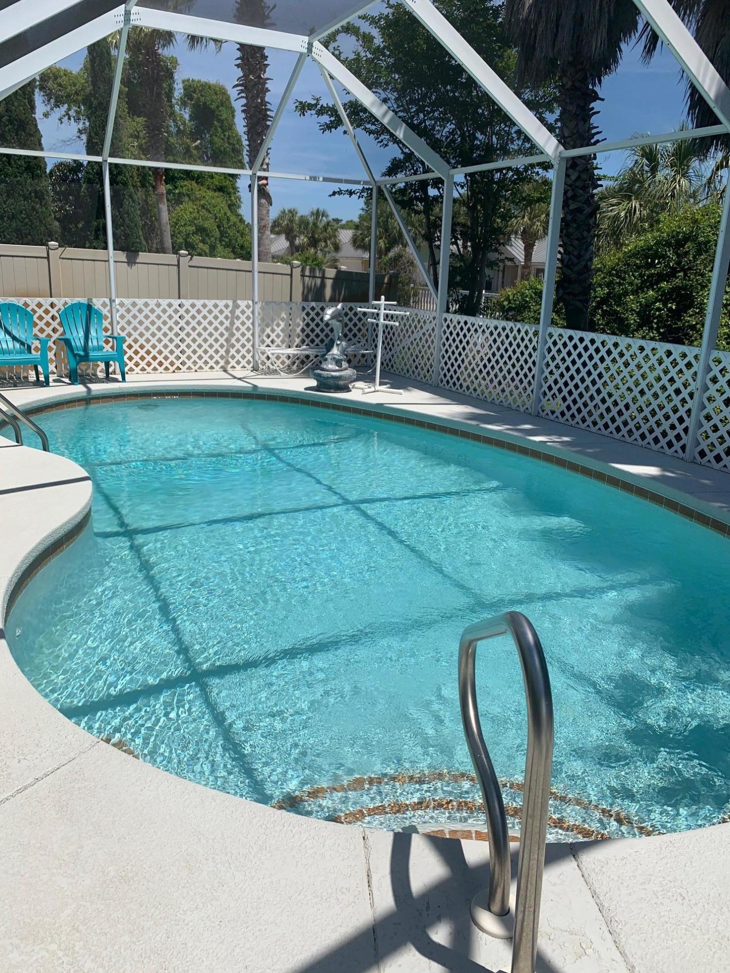 PARADISE RETREAT - Residential