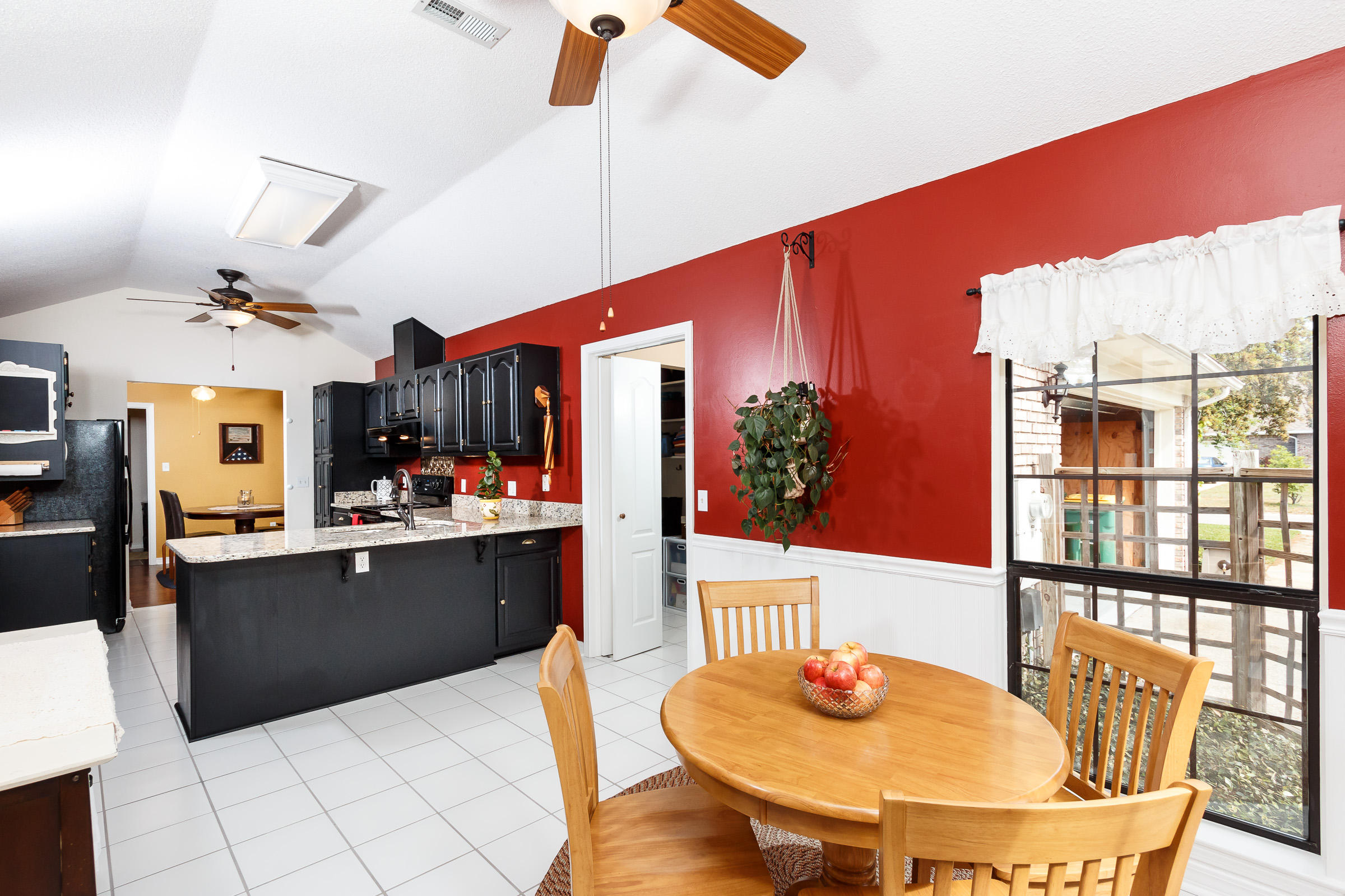 CASTELAR - Residential