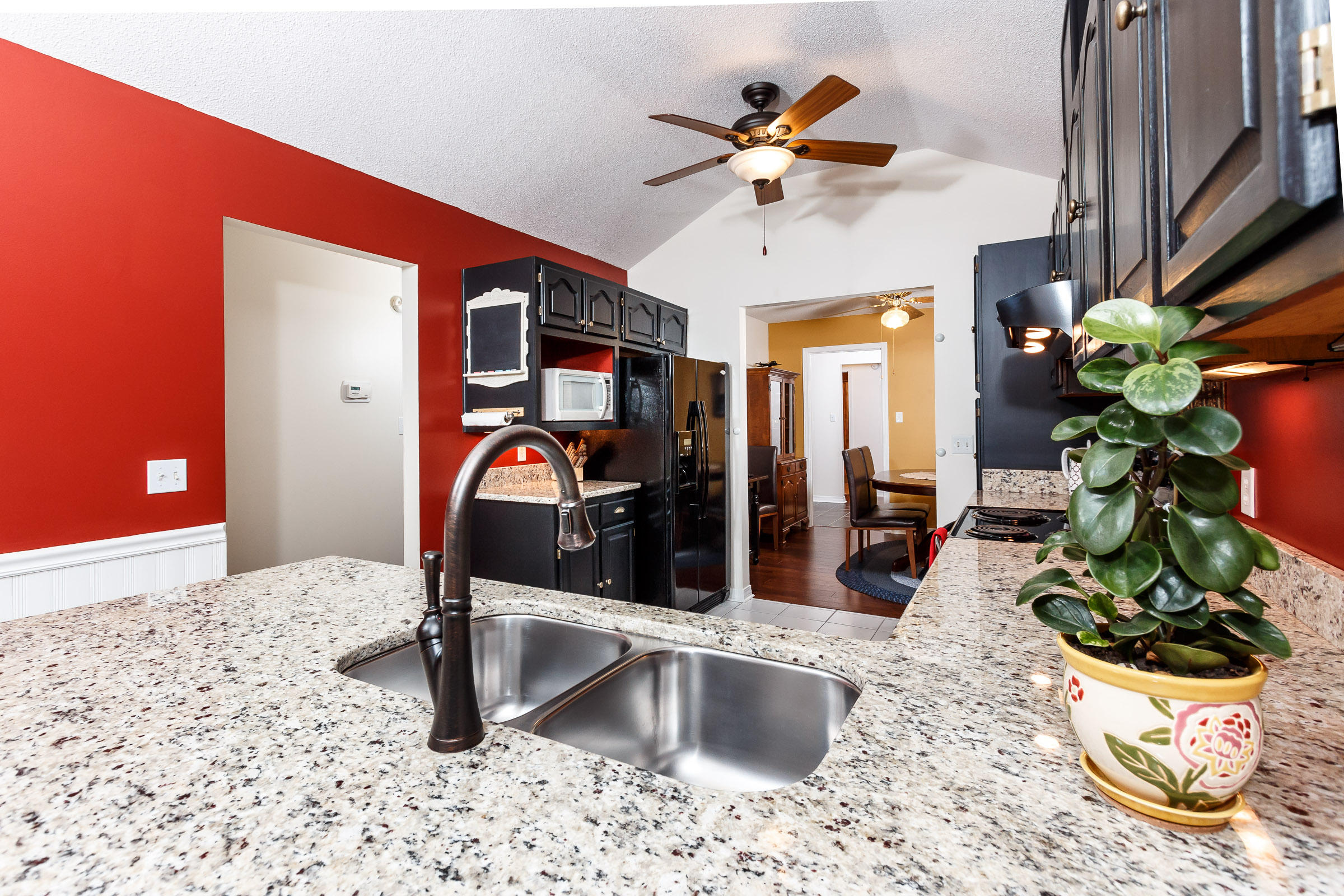 CASTELAR - Residential