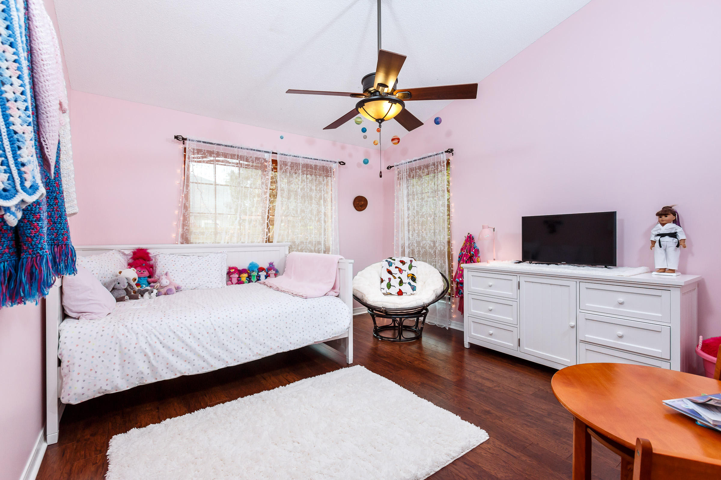 CASTELAR - Residential