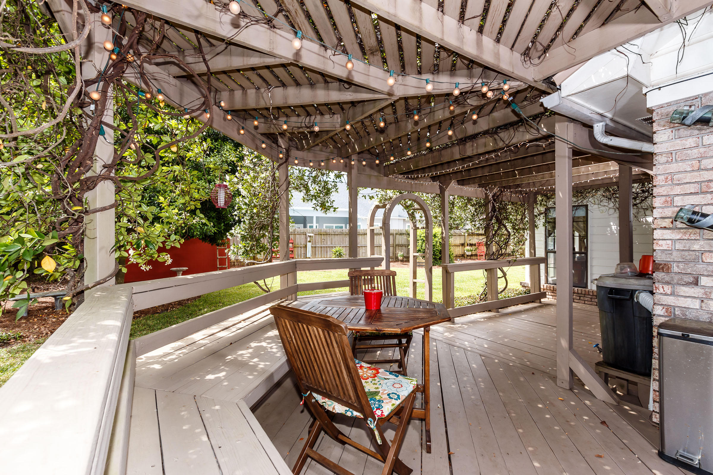 CASTELAR - Residential