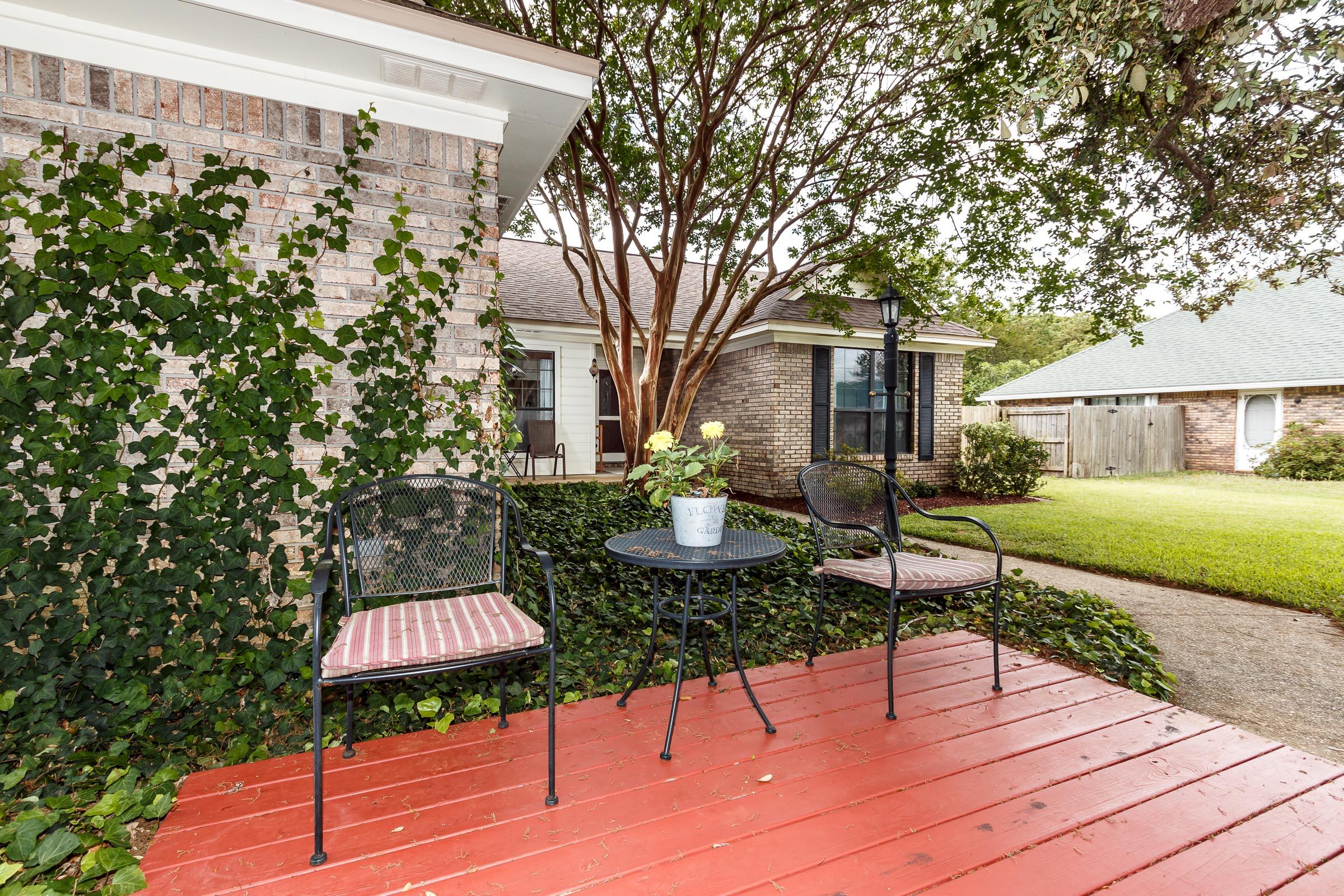 CASTELAR - Residential