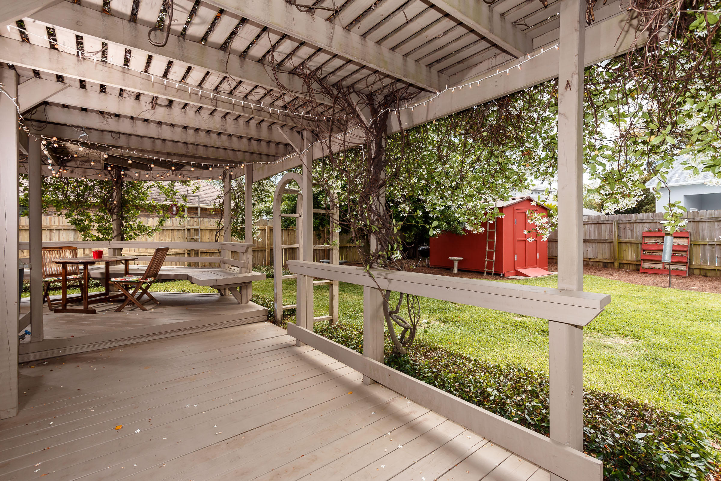 CASTELAR - Residential