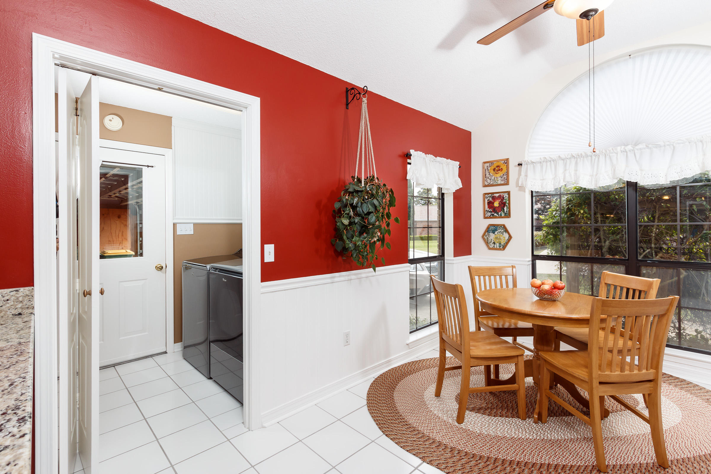 CASTELAR - Residential