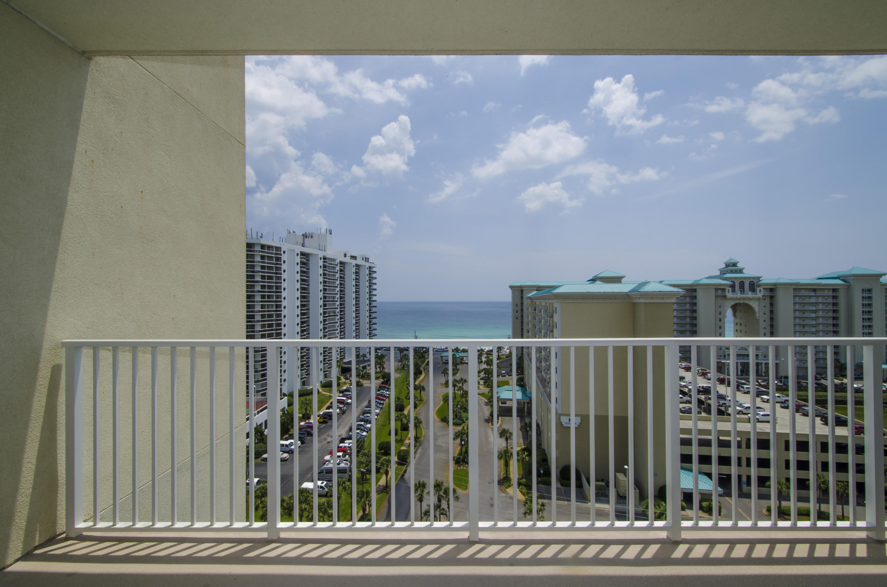 ARIEL DUNES 1 - Residential