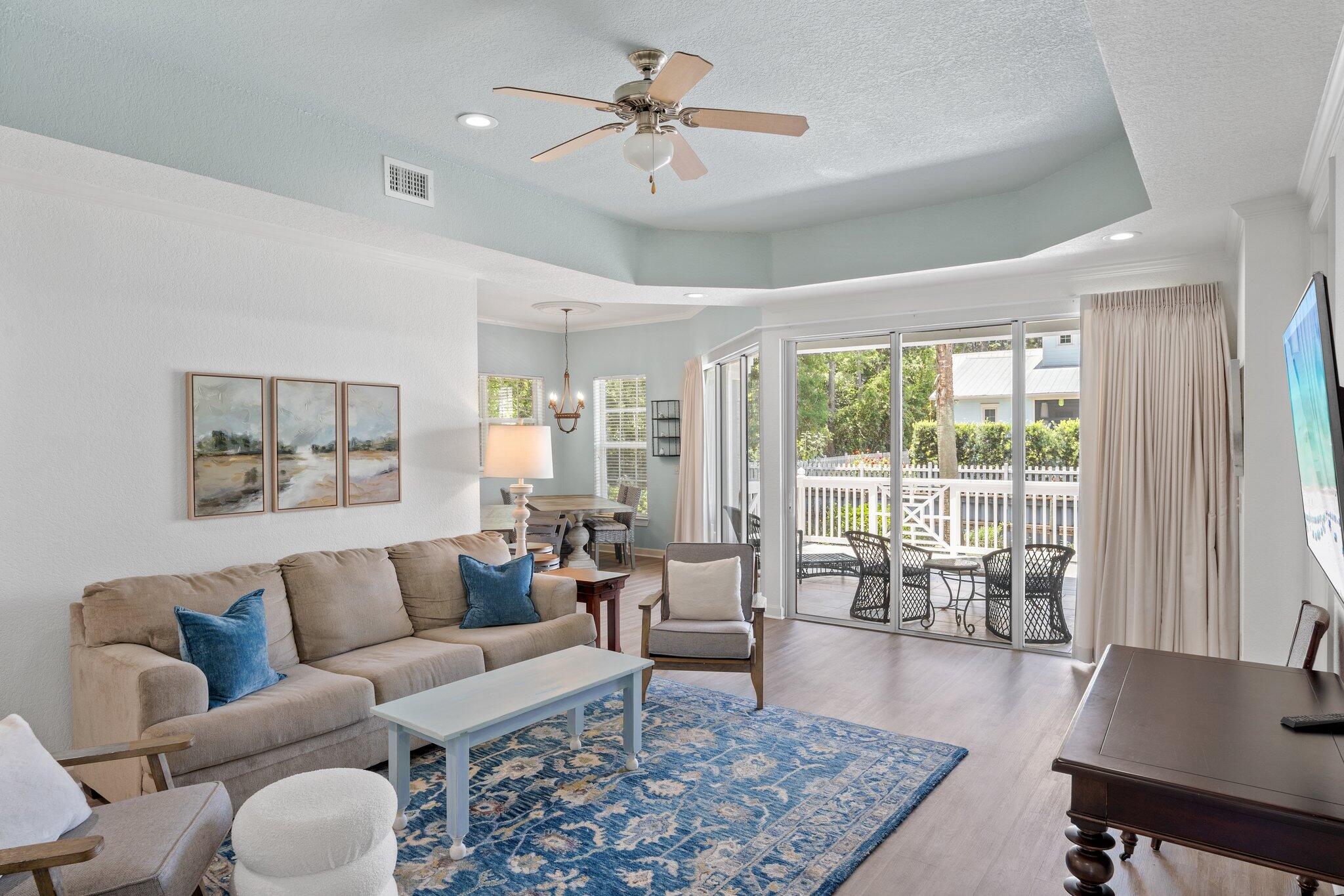CRYSTAL COVE - Residential