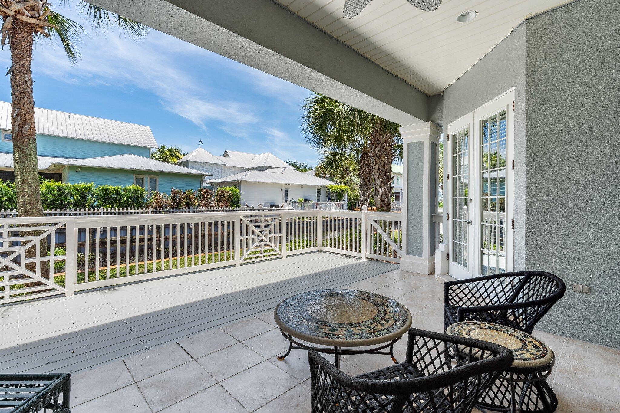 CRYSTAL COVE - Residential