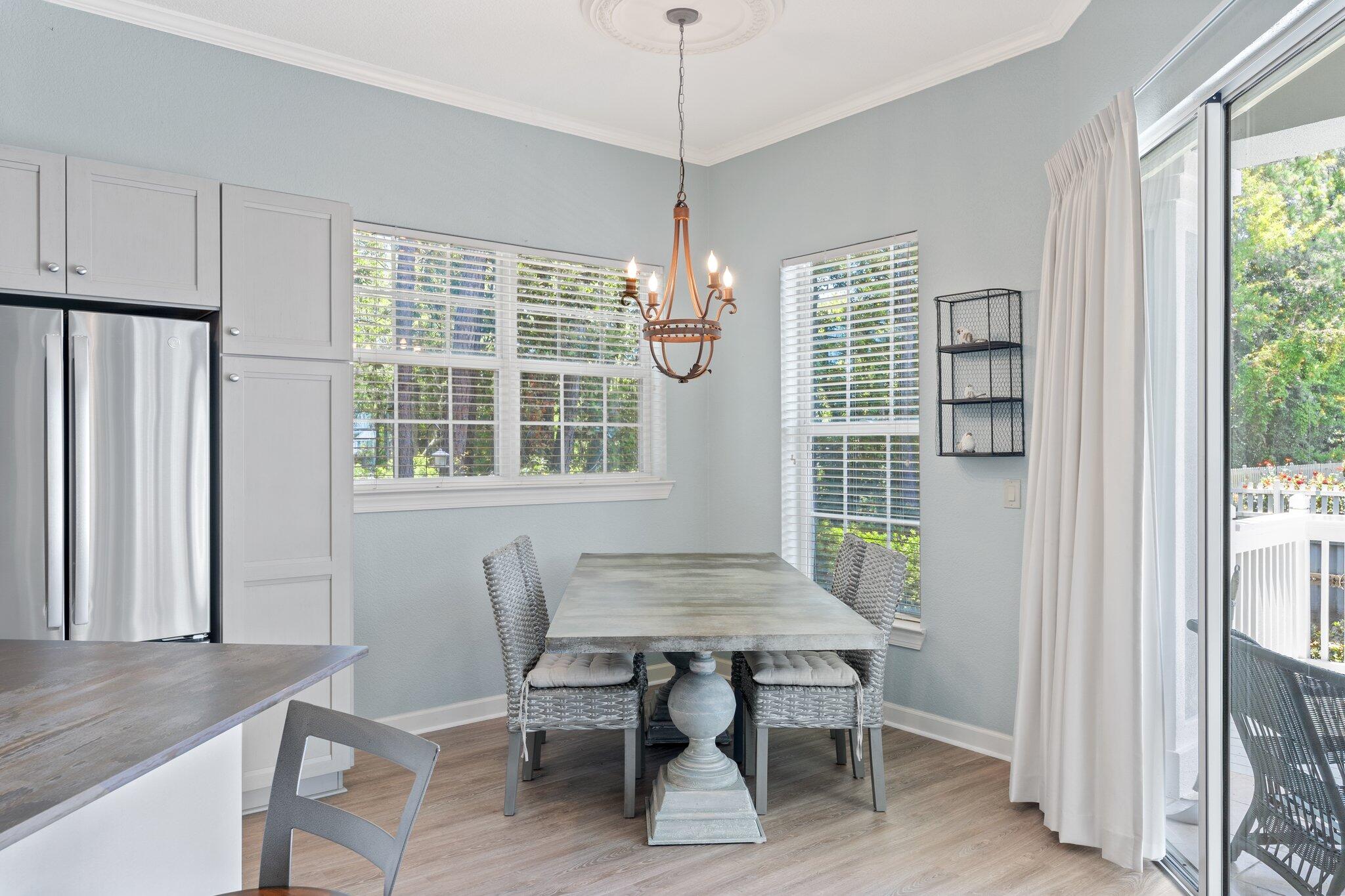 CRYSTAL COVE - Residential