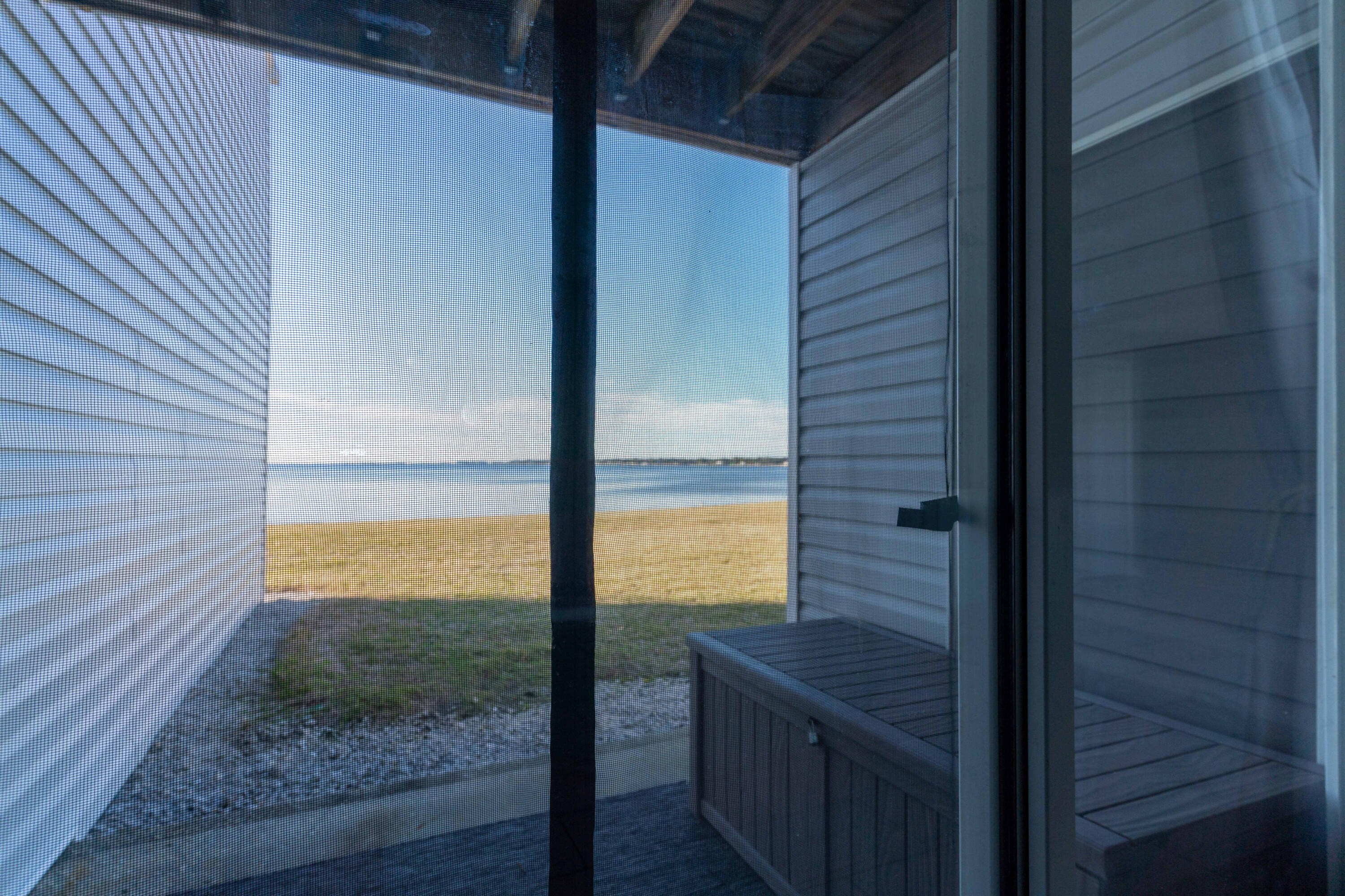 FINISTERRA CONDO - Residential