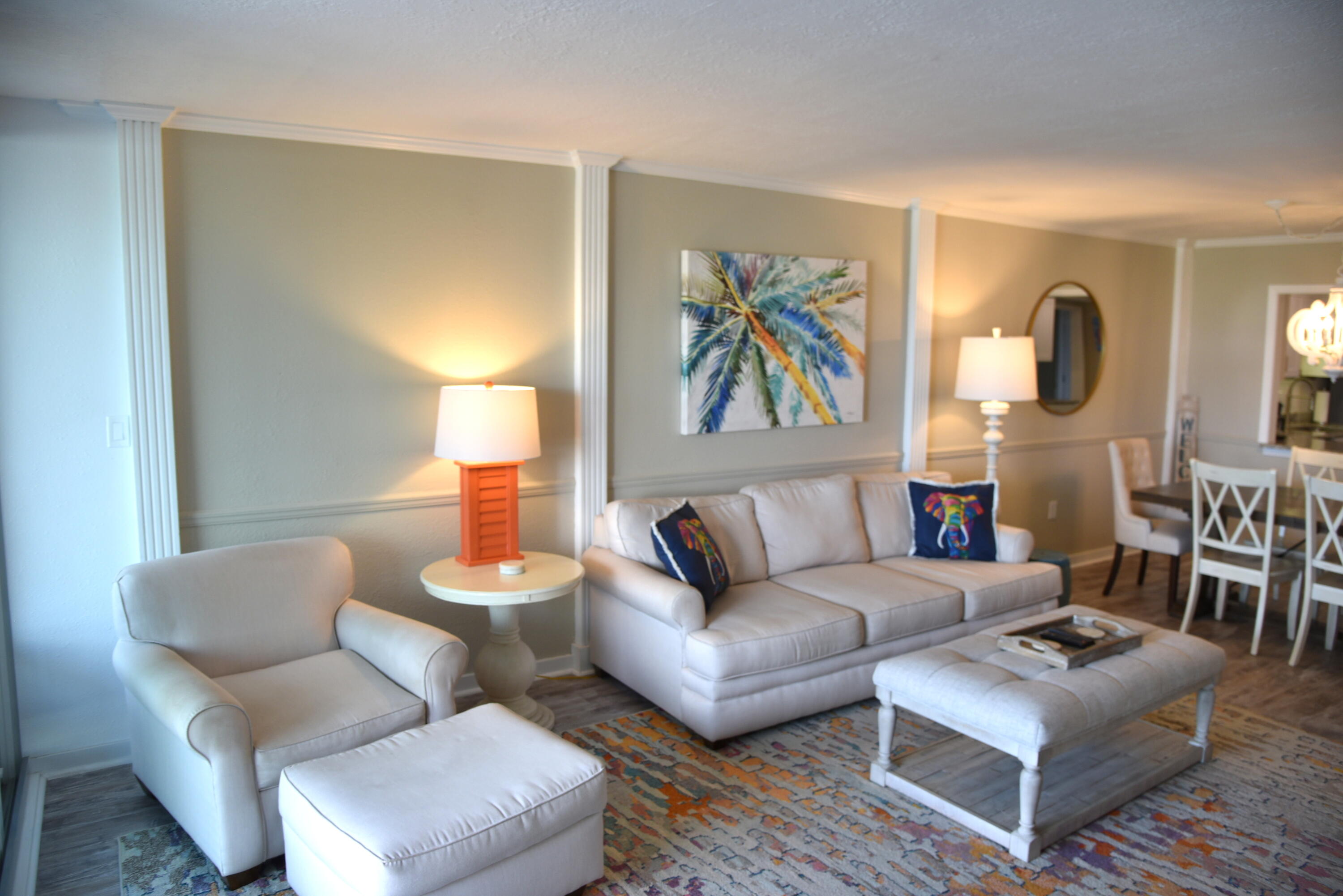 SHORELINE TOWERS - Residential