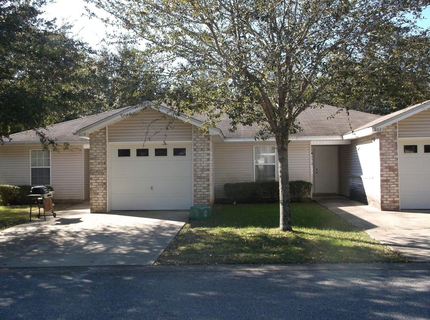 13 UNITS FOR SALE TOGETHER. 5- 3BR/2BA/ 1 CAR GARAGE UNITS AND 8- 2BR/2BA/1 CAR GARAGE UNITS. BUILT IN 2004 AND HAVE LOW MAINTENANCE EXTERIOR VINYL AND SOME BRICK. UNITS DON'T STAY VACANT LONG BETWEEN TENANTS. 3BR UNITS HAVE 1339 SQ. FT., AND 2BR UNITS HAVE 1095 SQ. FT. ALL 1 STORY UNITS