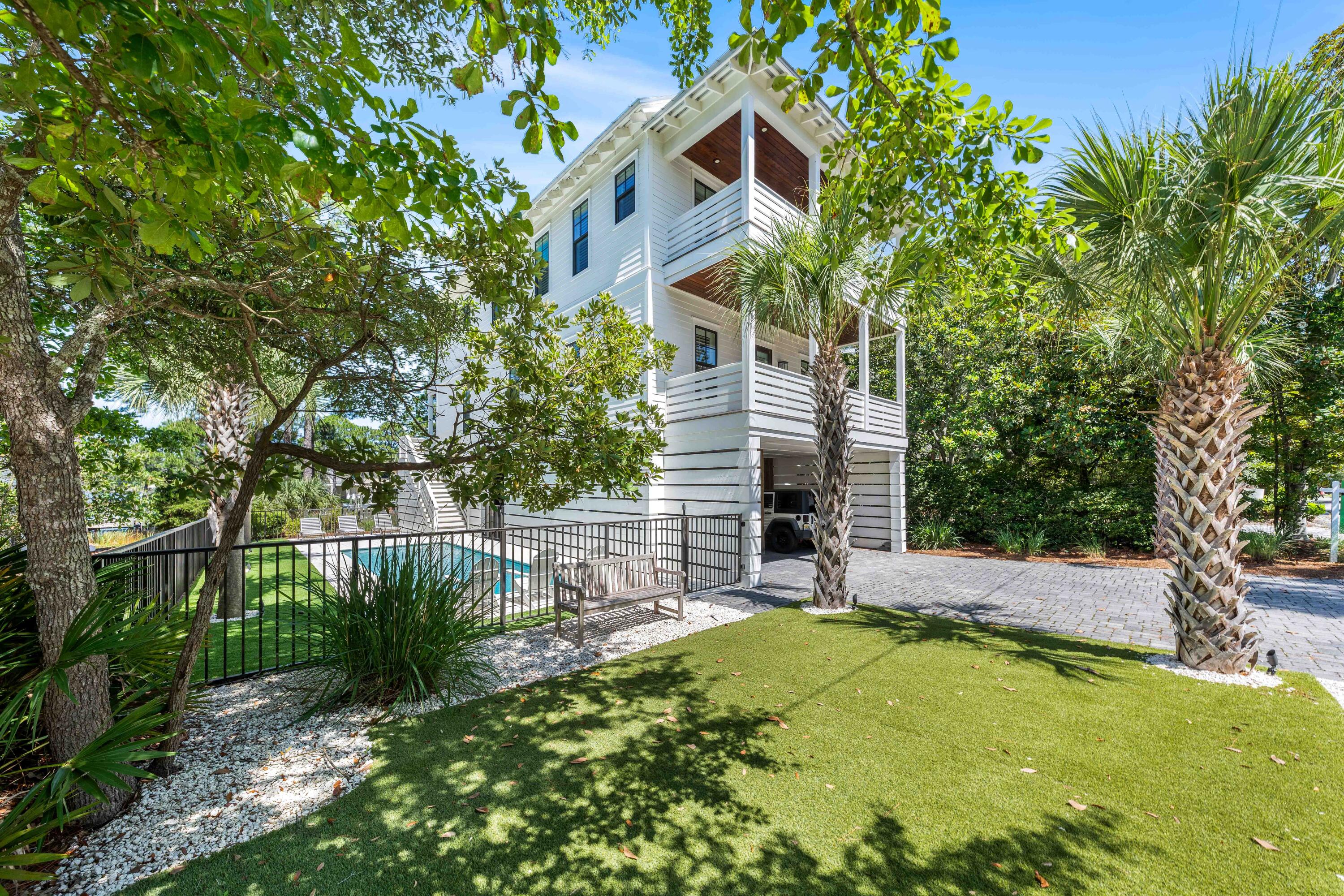 LAKEWOOD OF SEAGROVE BEACH - Residential