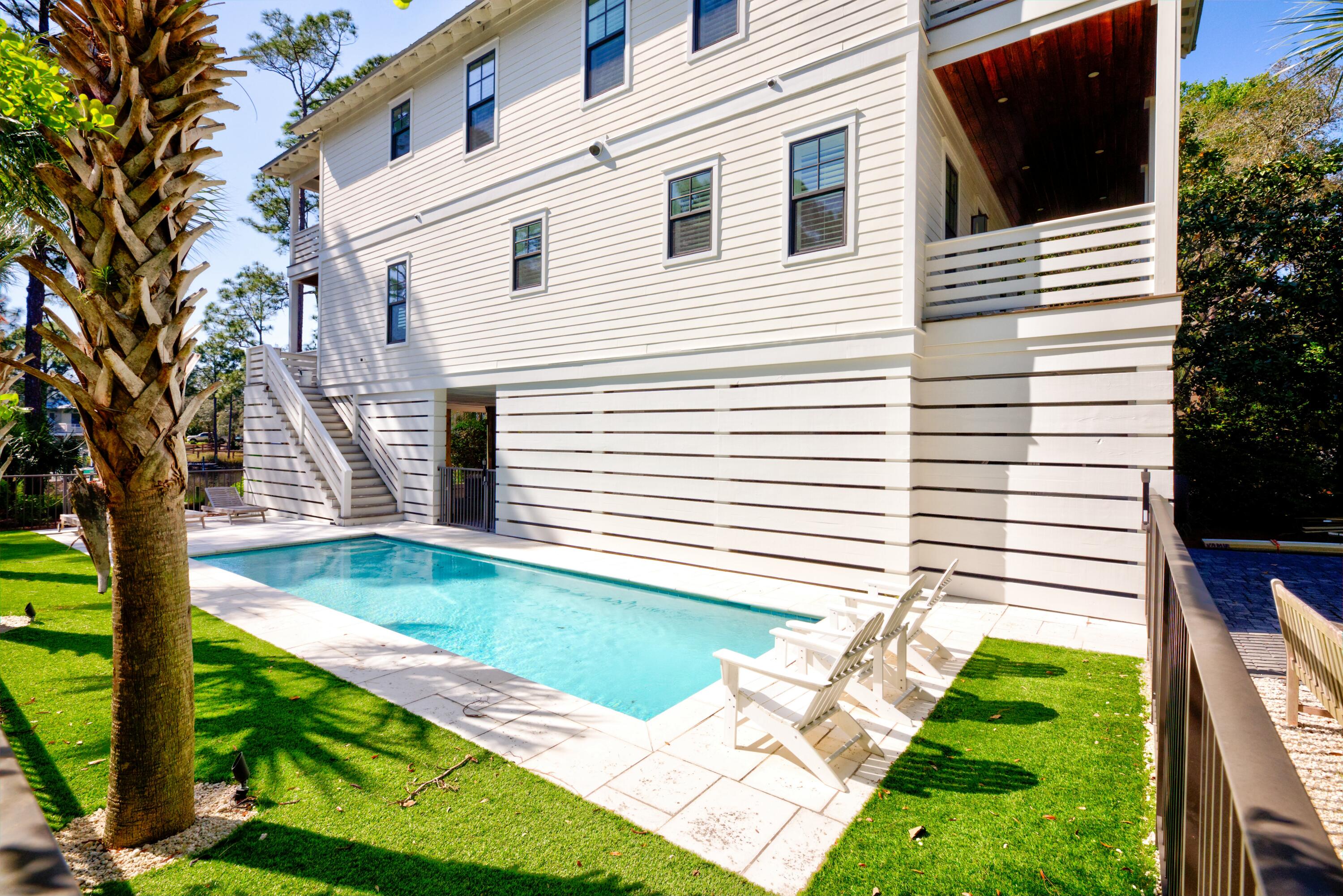 LAKEWOOD OF SEAGROVE BEACH - Residential