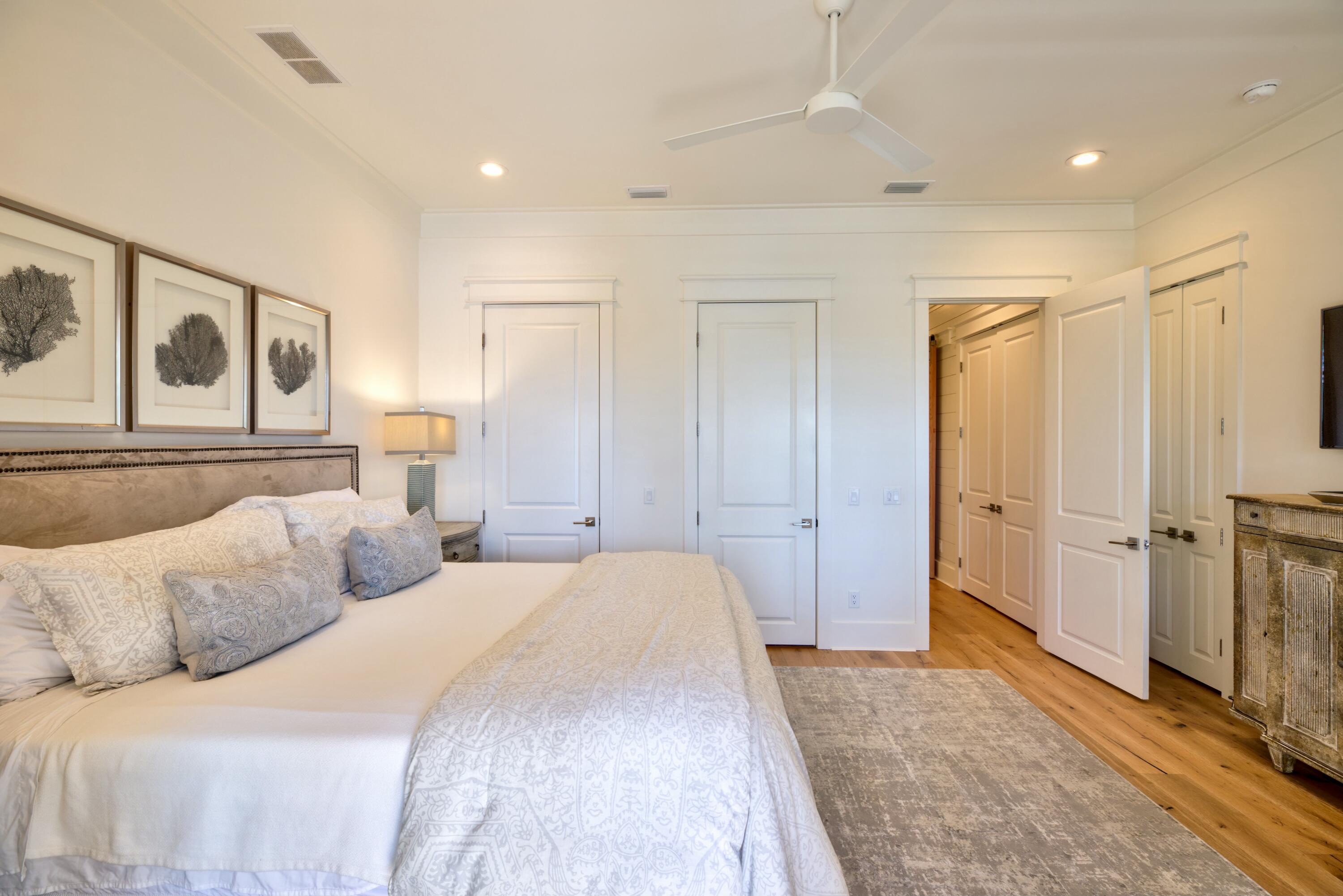 LAKEWOOD OF SEAGROVE BEACH - Residential