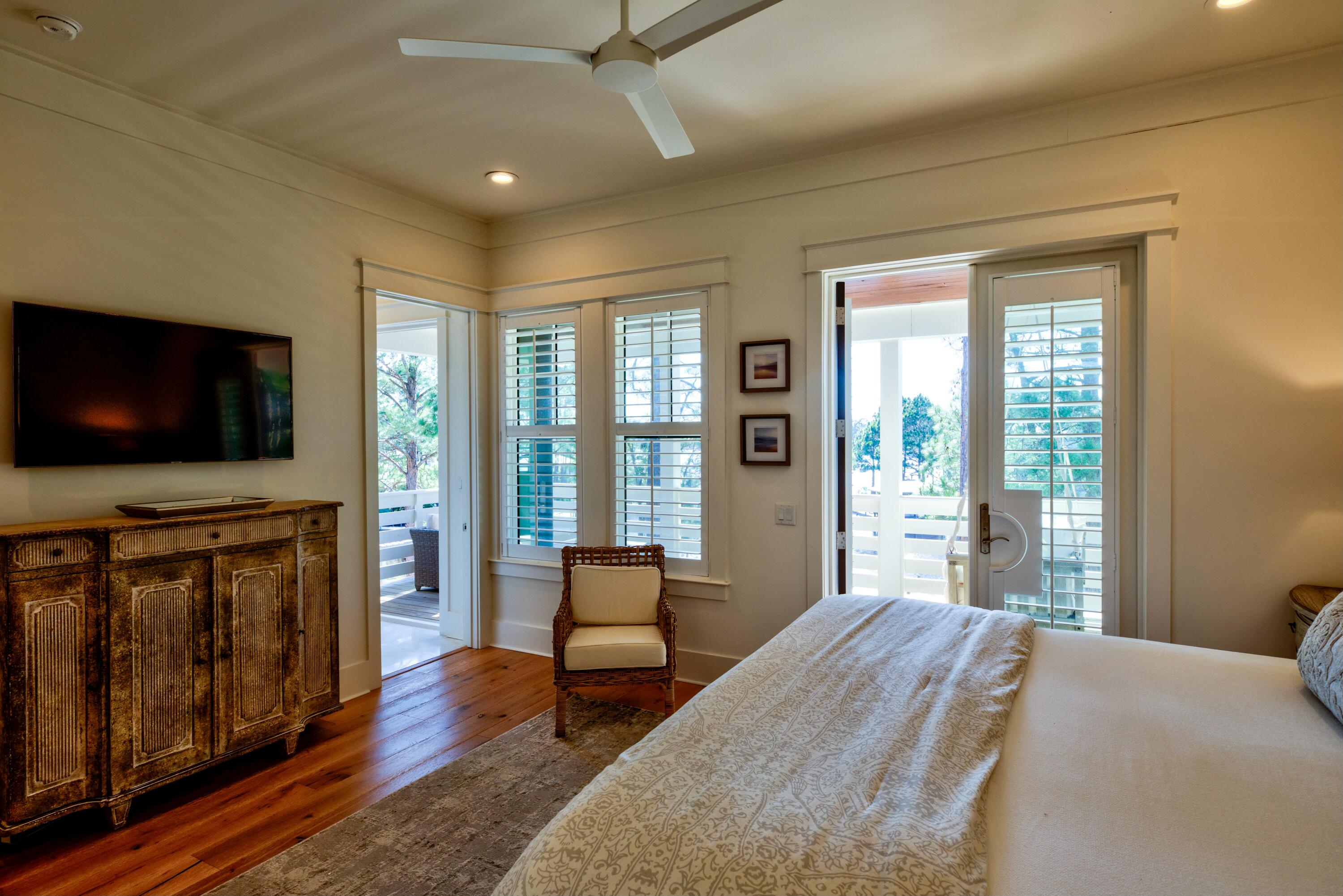 LAKEWOOD OF SEAGROVE BEACH - Residential