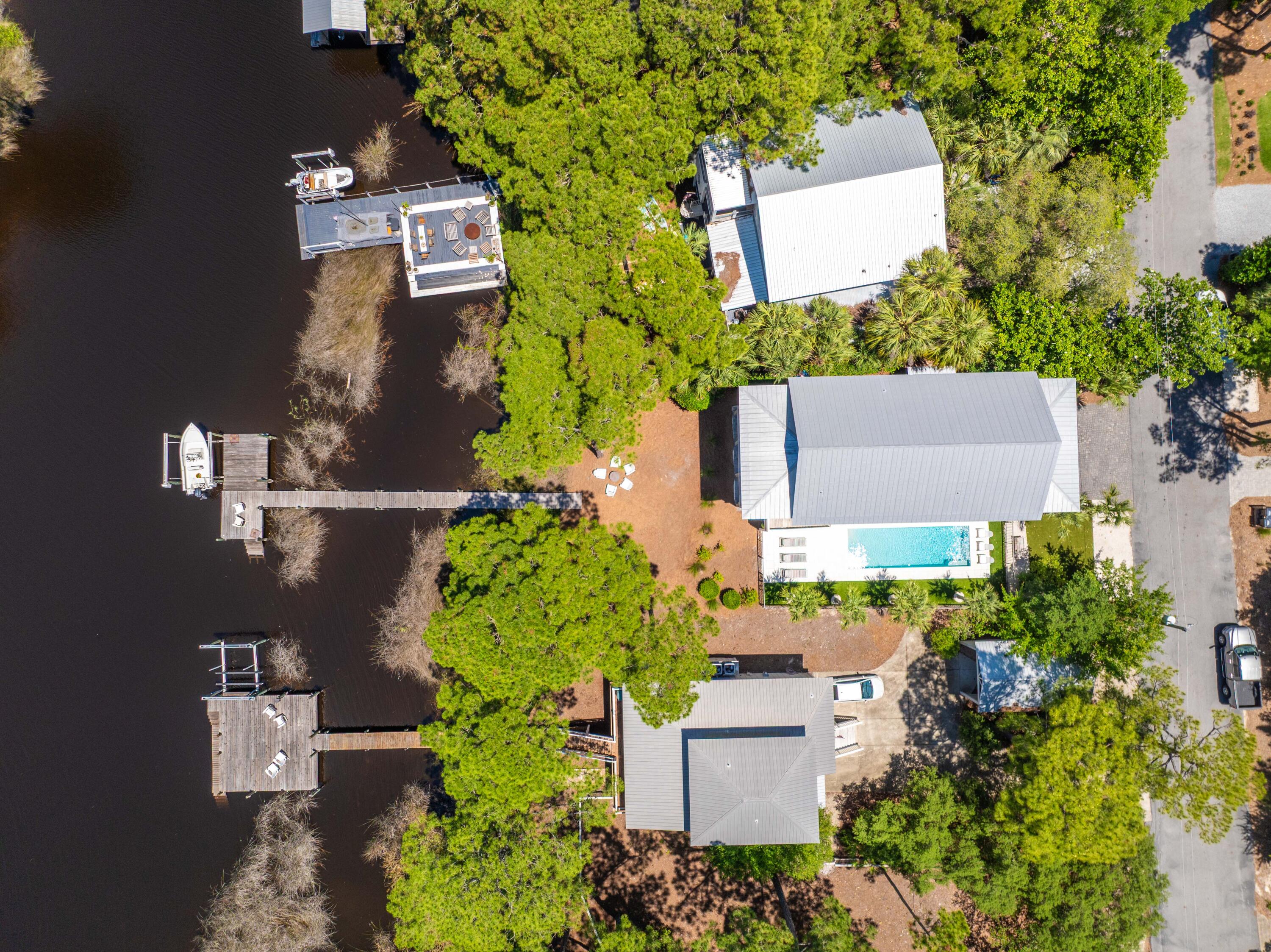 LAKEWOOD OF SEAGROVE BEACH - Residential