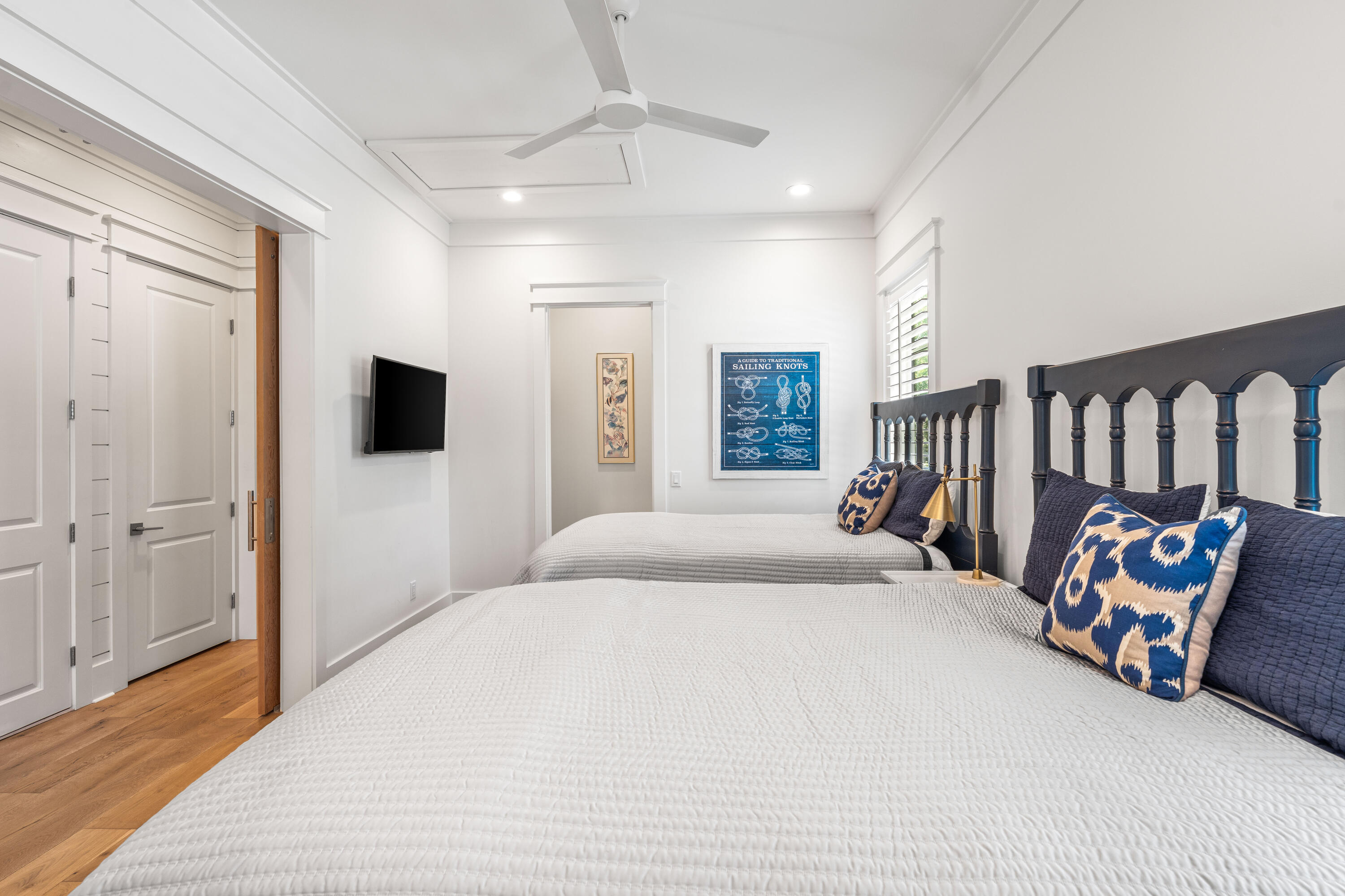 LAKEWOOD OF SEAGROVE BEACH - Residential