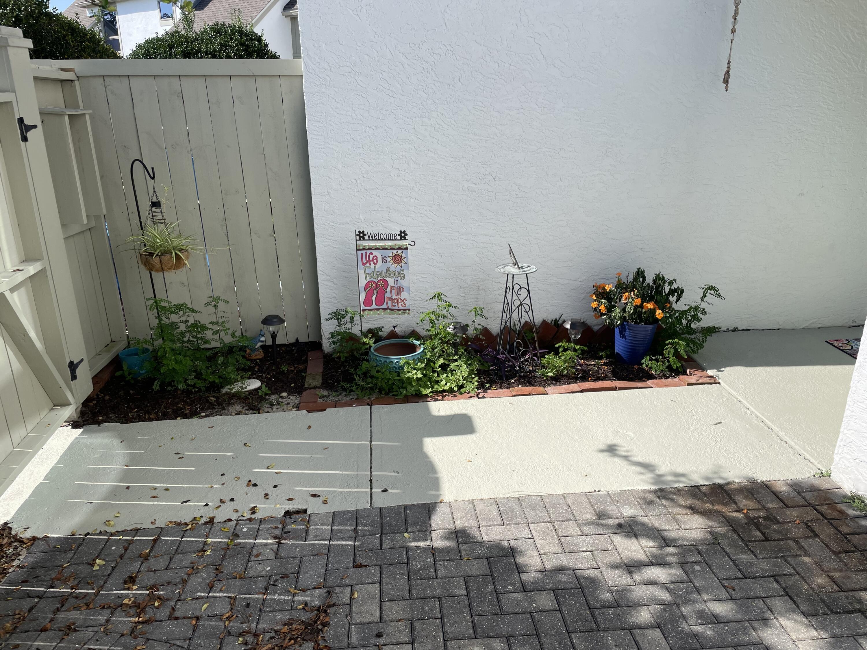 Bay Point Villas 1 - Residential