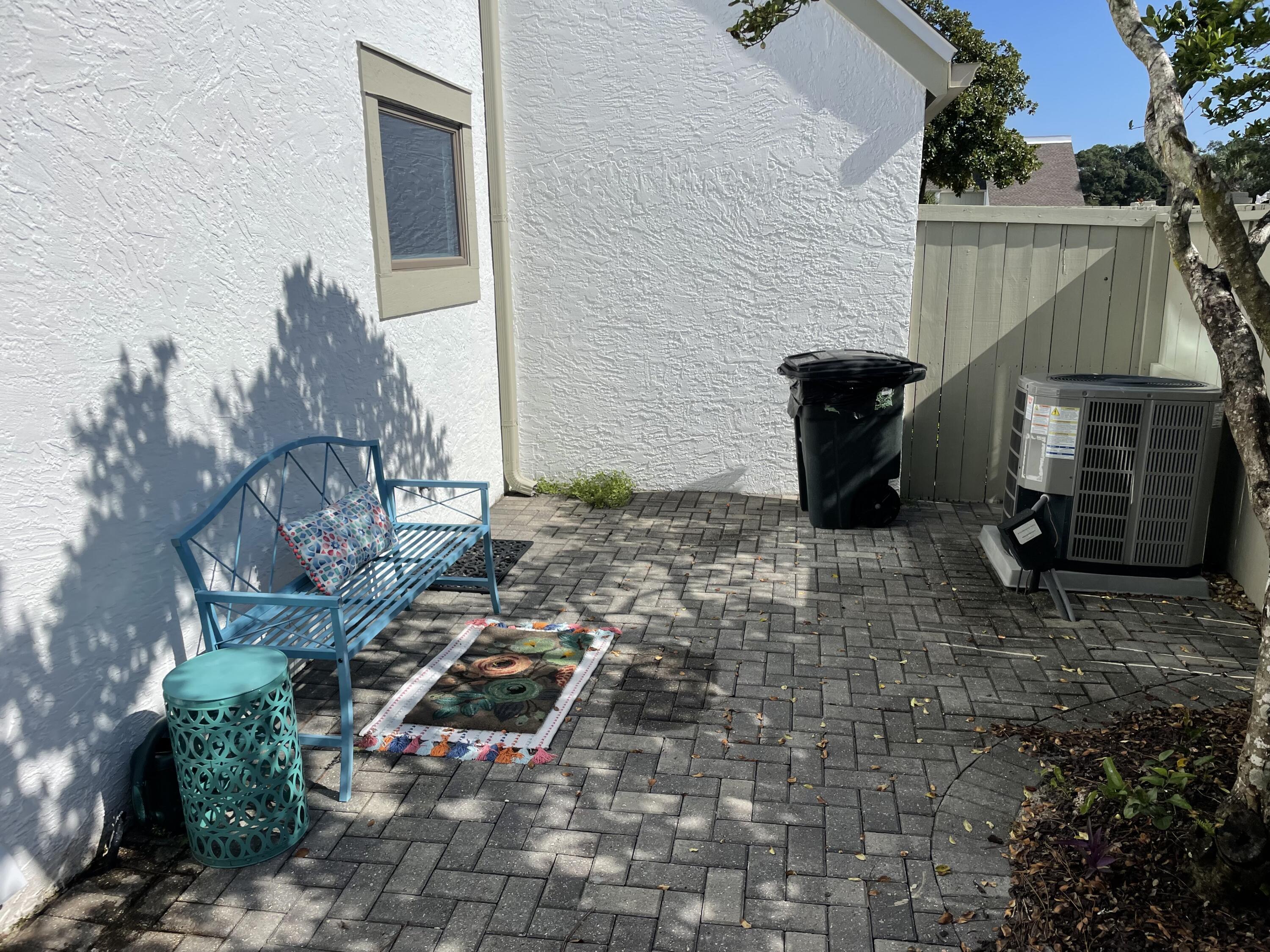 Bay Point Villas 1 - Residential