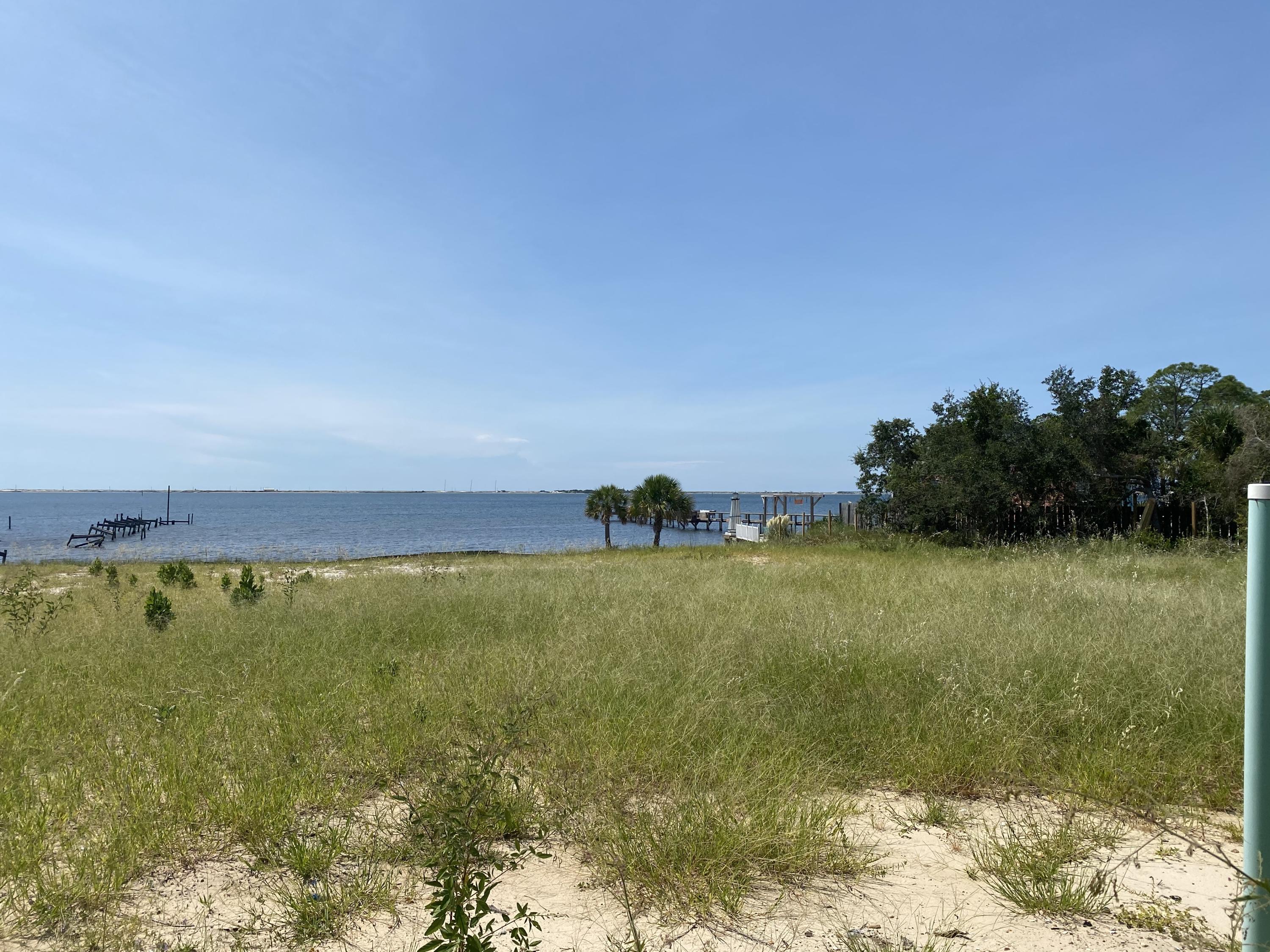 BROOKS LANDING - Land