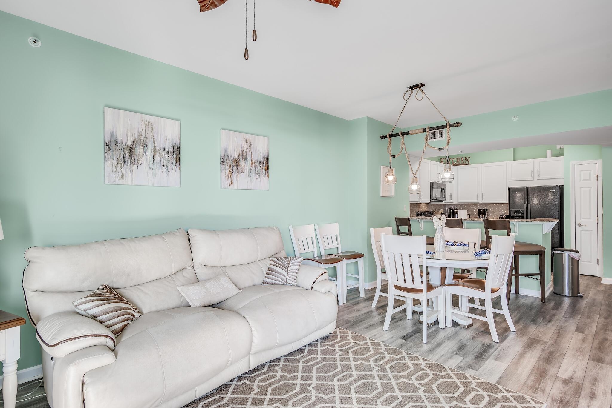 THE PALMS OF DESTIN - Residential