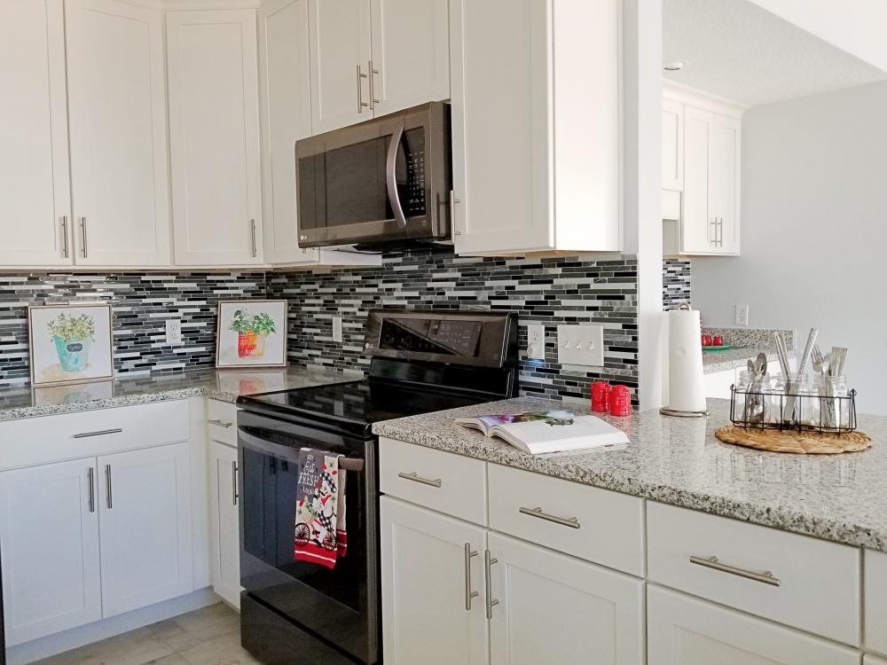 WINDWARD PH 1 BLUEWATER BAY - Residential