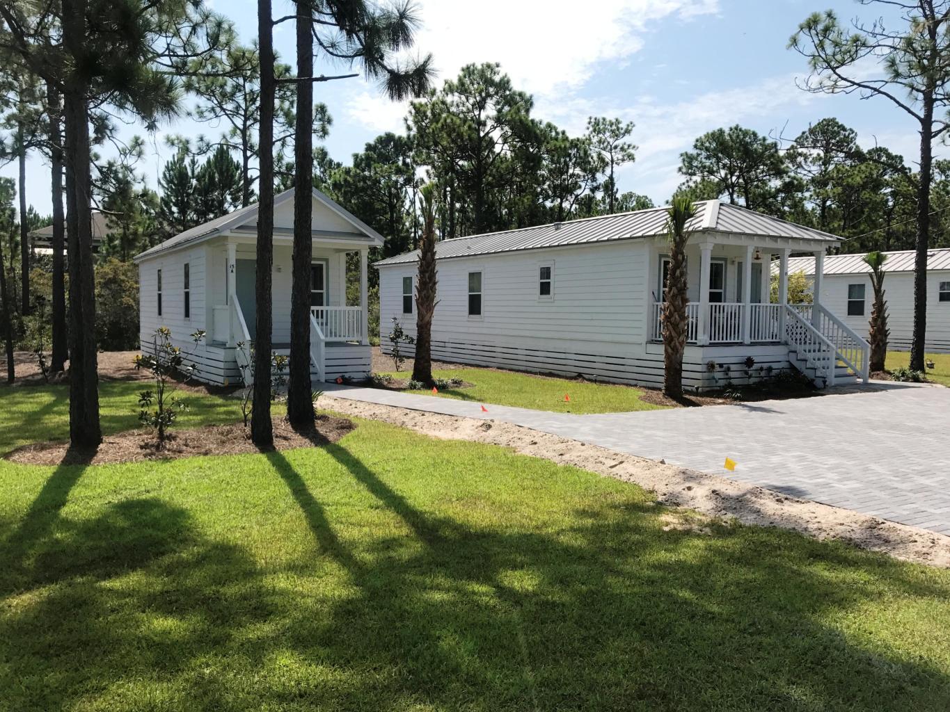MACK BAYOU PARK - Residential Lease