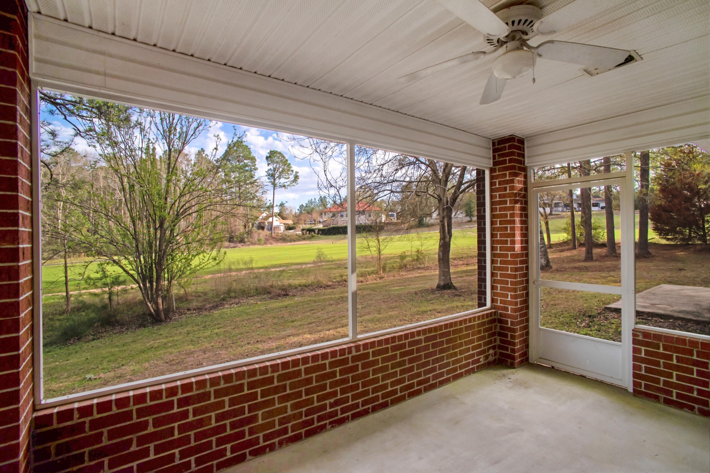 FOXWOOD ESTATES 2 - Residential