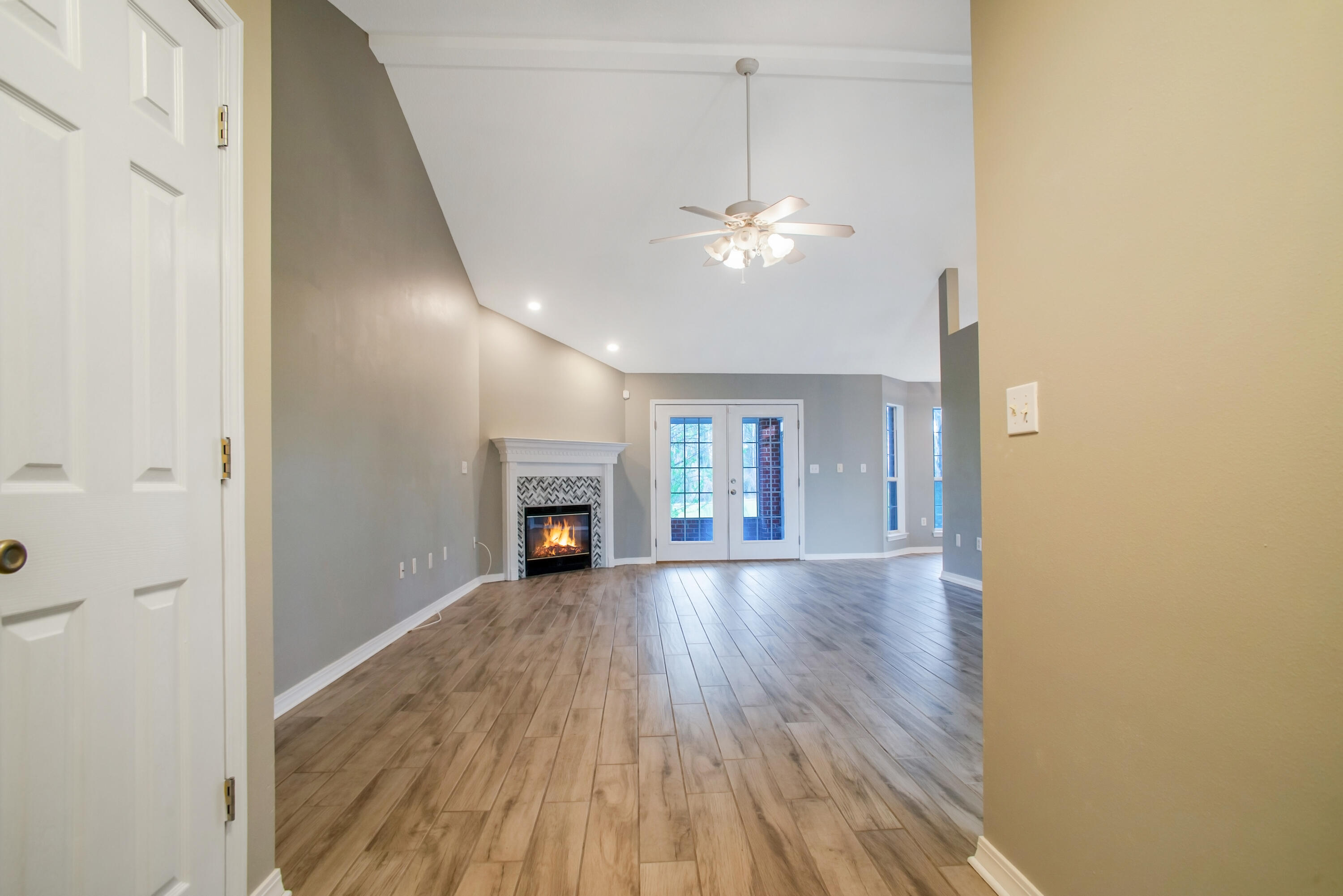 FOXWOOD ESTATES 2 - Residential