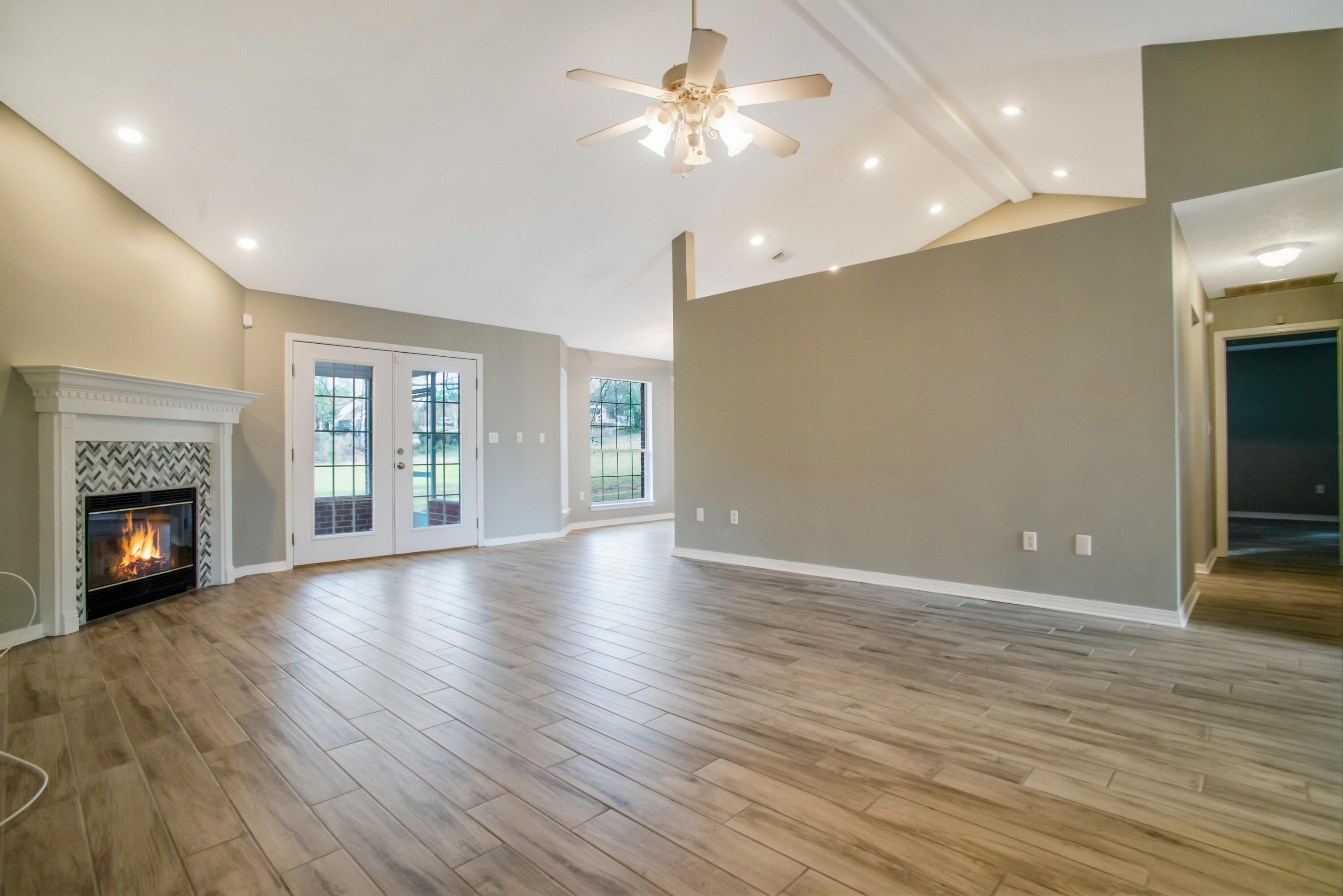 FOXWOOD ESTATES 2 - Residential