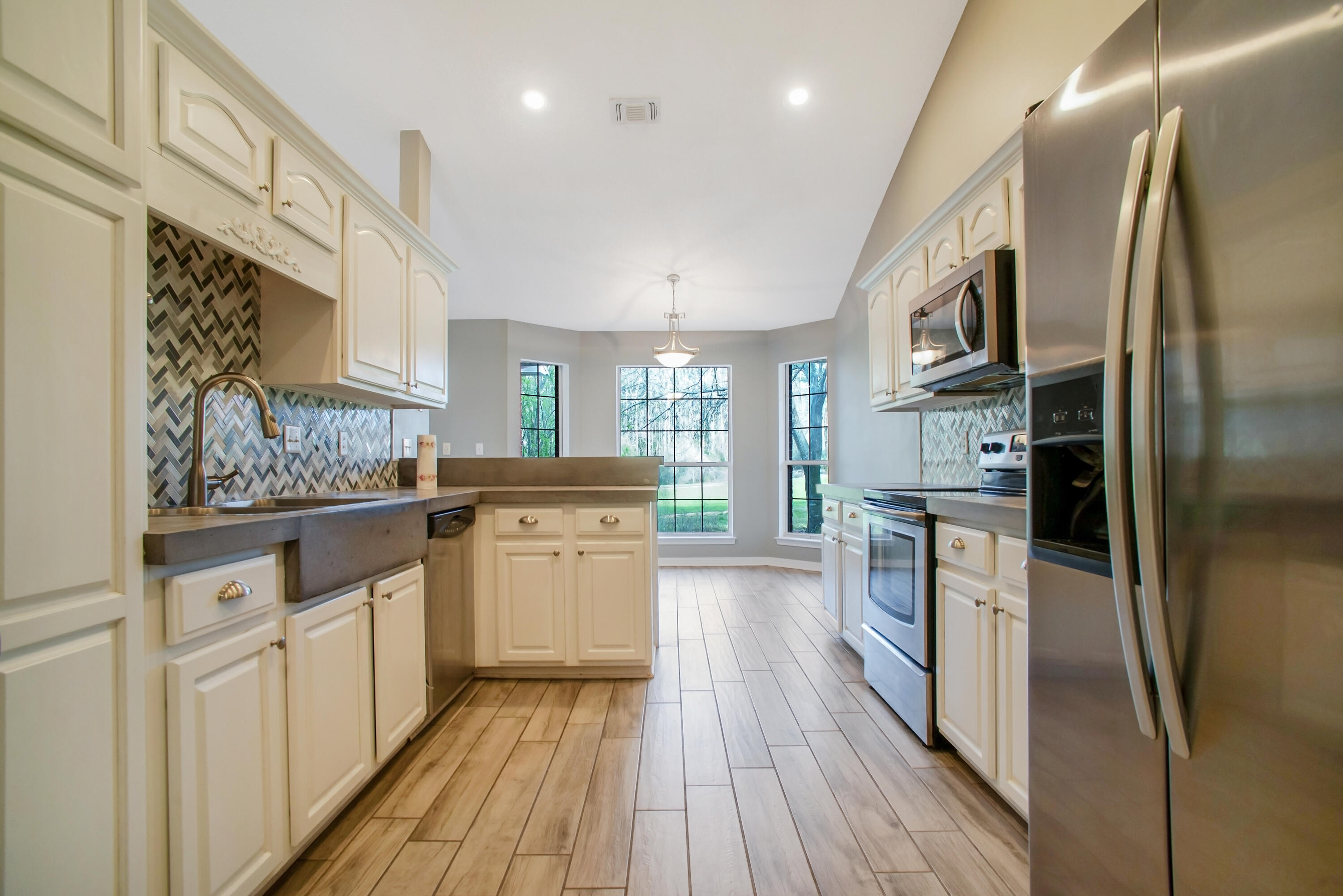 FOXWOOD ESTATES 2 - Residential