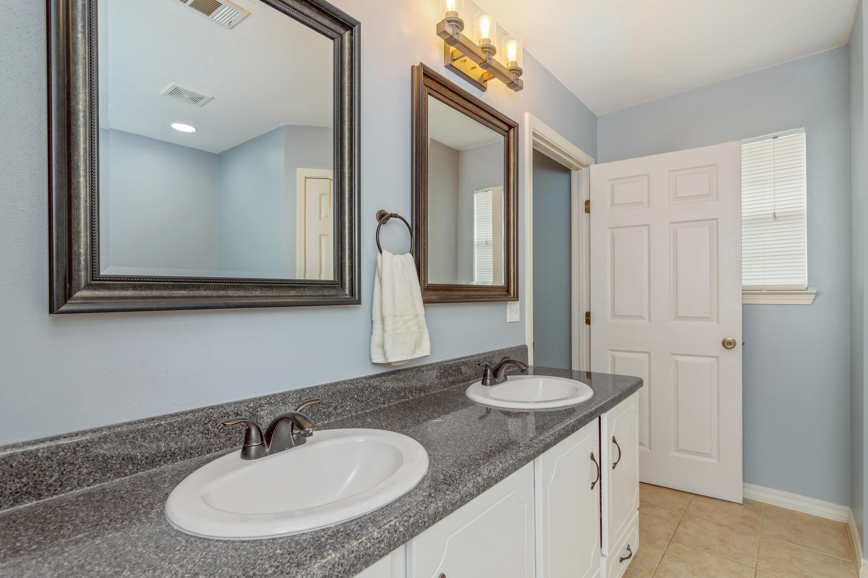 SHOAL RIVER UNREC - Residential