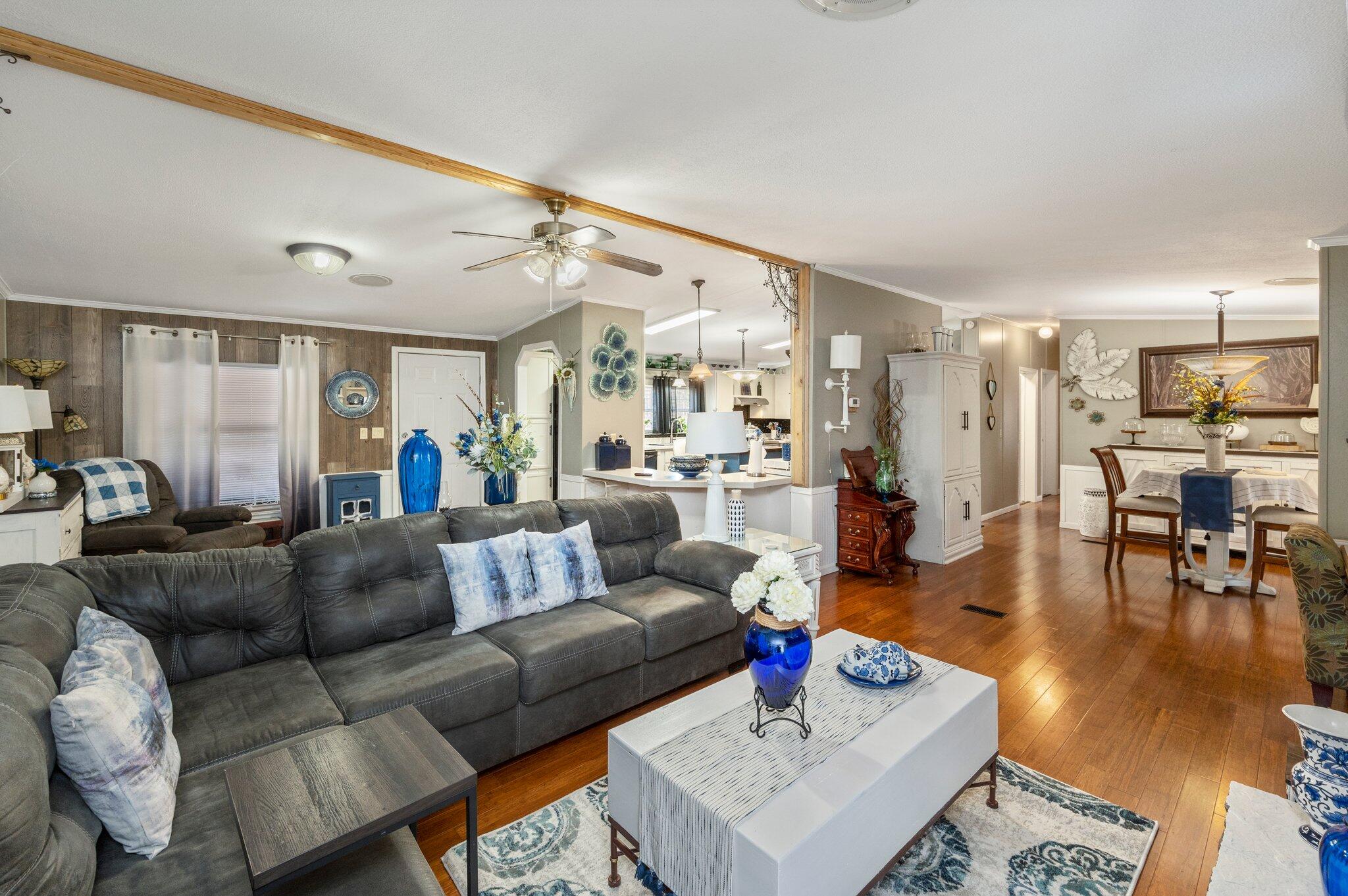 NO RECORDED SUBDIVISION - Residential