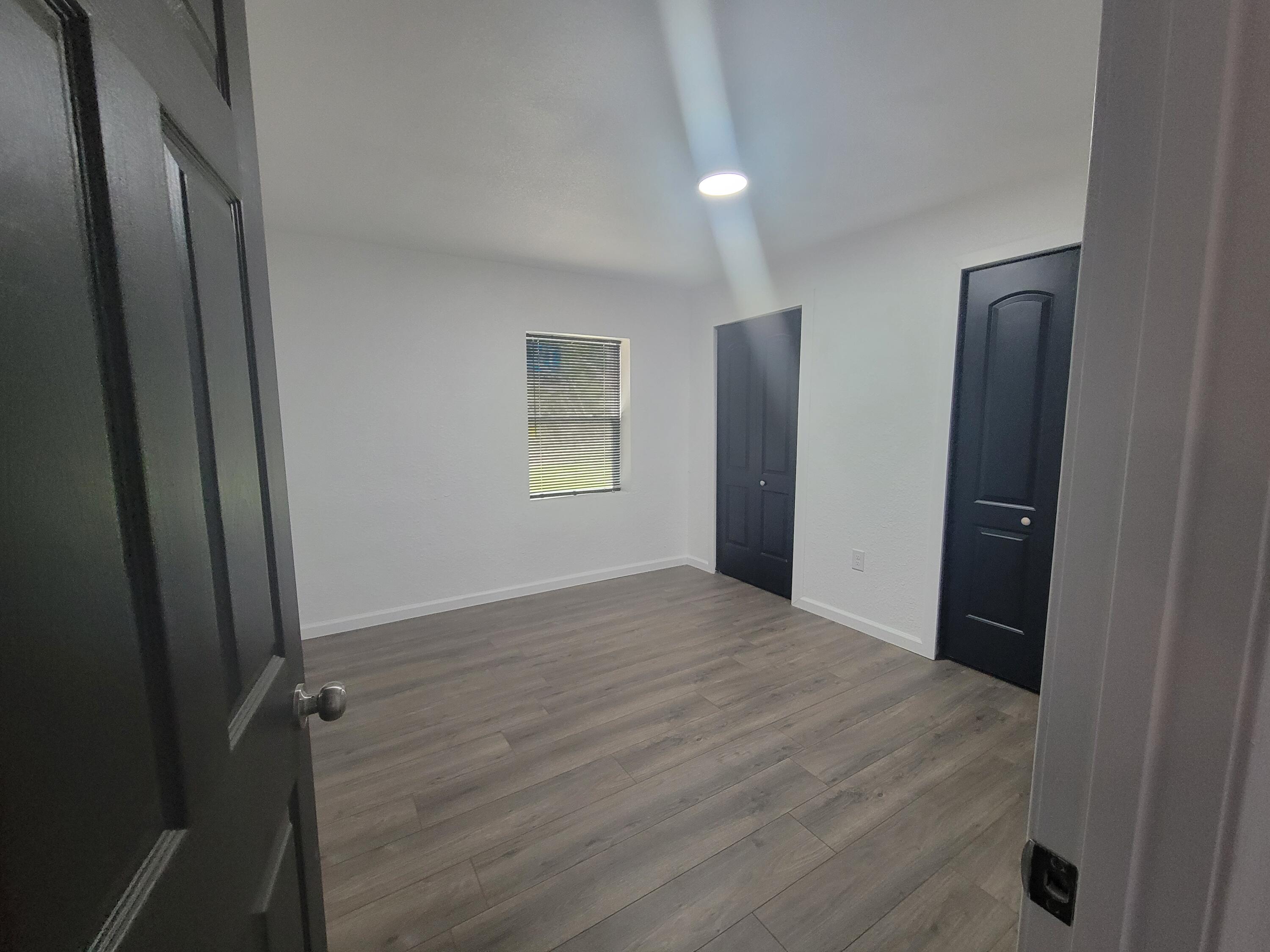 KAM AKERS - Residential