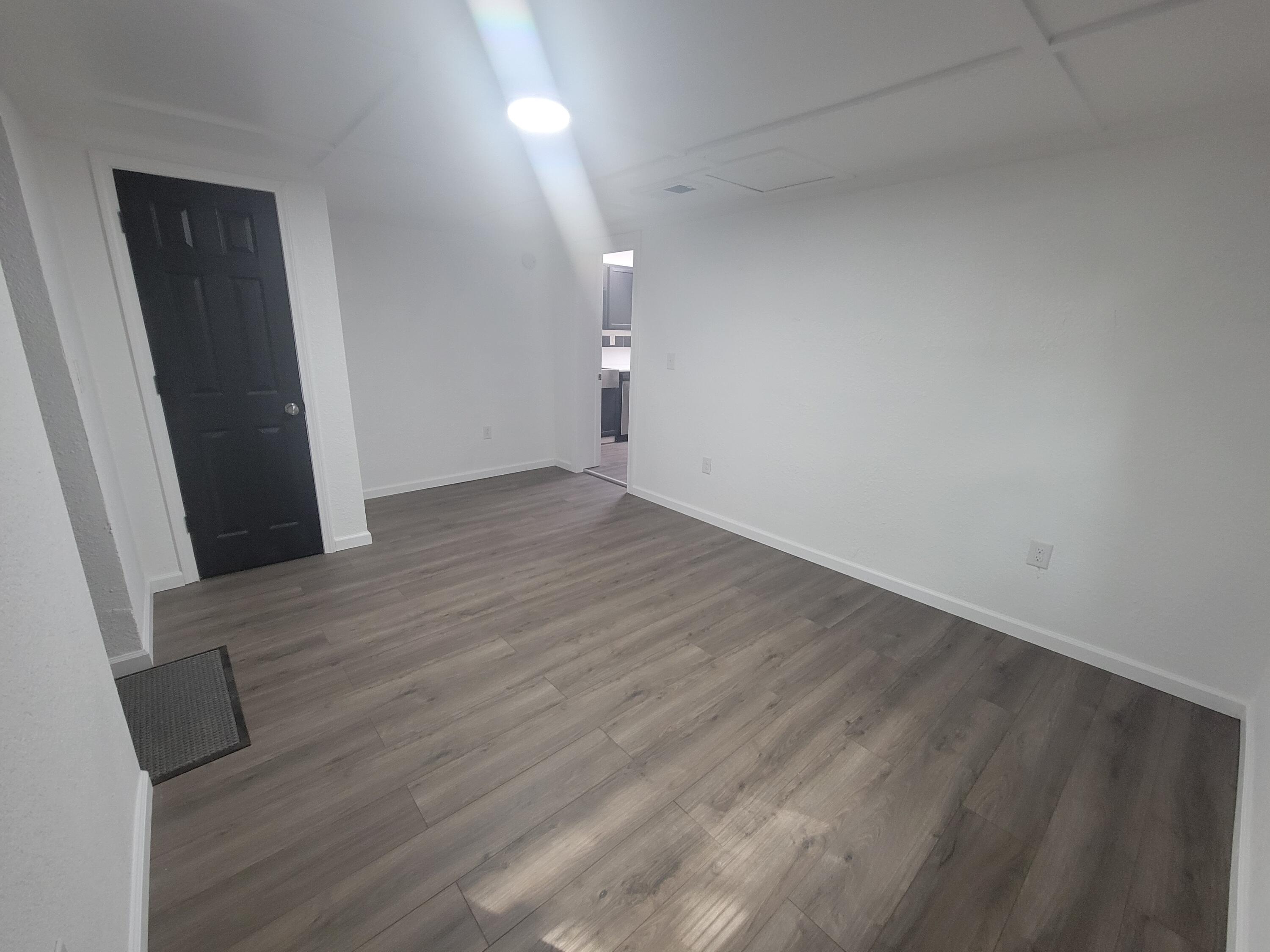 KAM AKERS - Residential