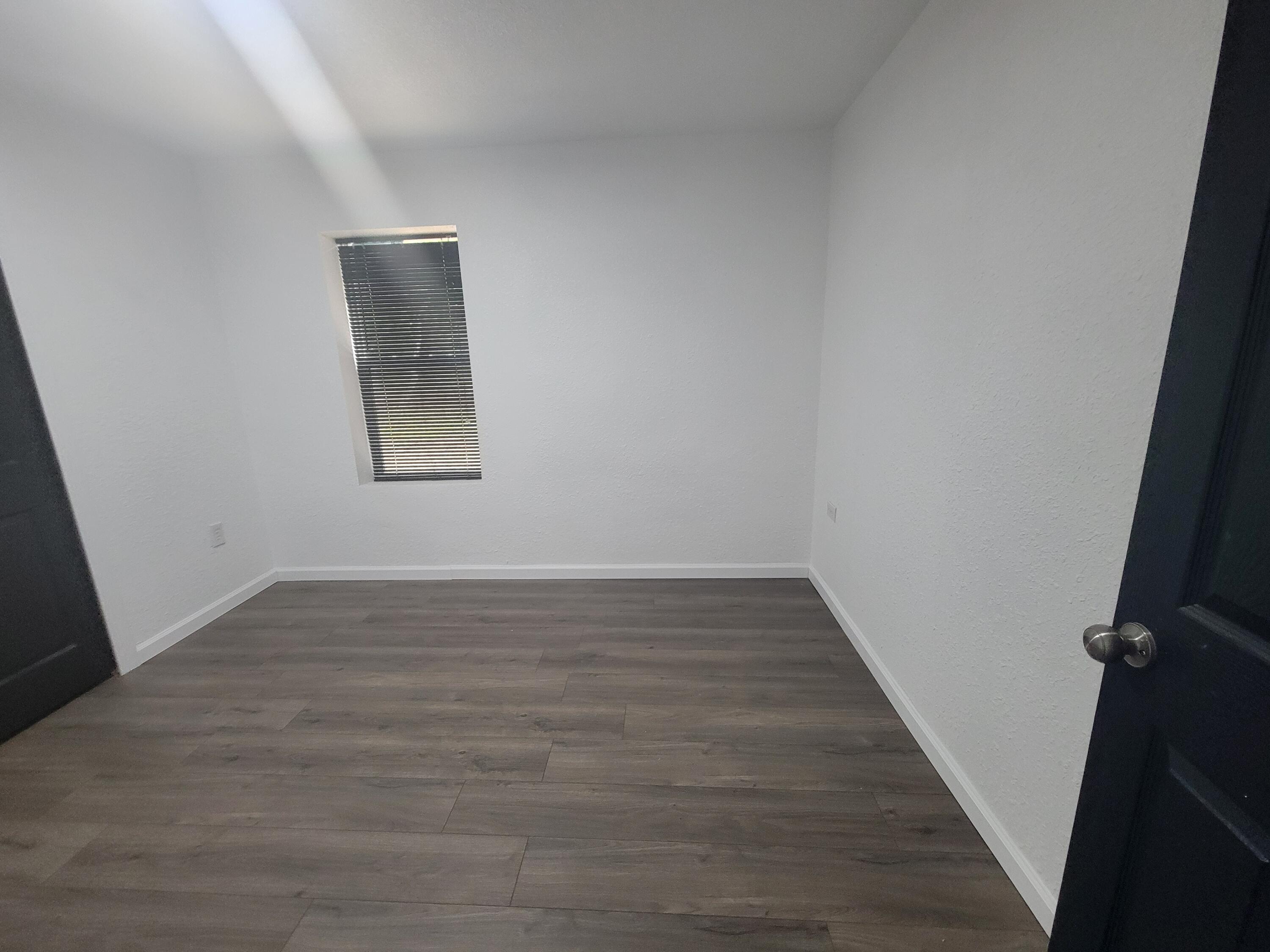 KAM AKERS - Residential